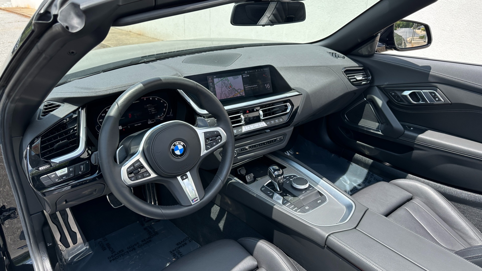 Used 2020 BMW Z4 sDriveM40i / ROADSTER / LEATHER / AMBIENT LIGHT / REMOTE START / DRIVE ASST for sale $55,995 at Formula Imports in Charlotte NC 28227 16