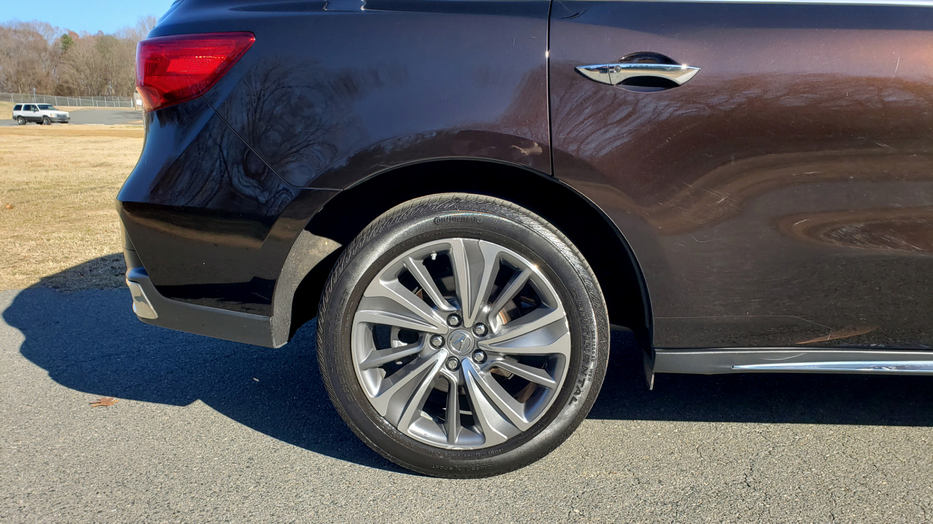Used 2017 Acura MDX W/TECHNOLOGY PKG / AWD / NAV / SUNROOF / REARVIEW for sale Sold at Formula Imports in Charlotte NC 28227 15