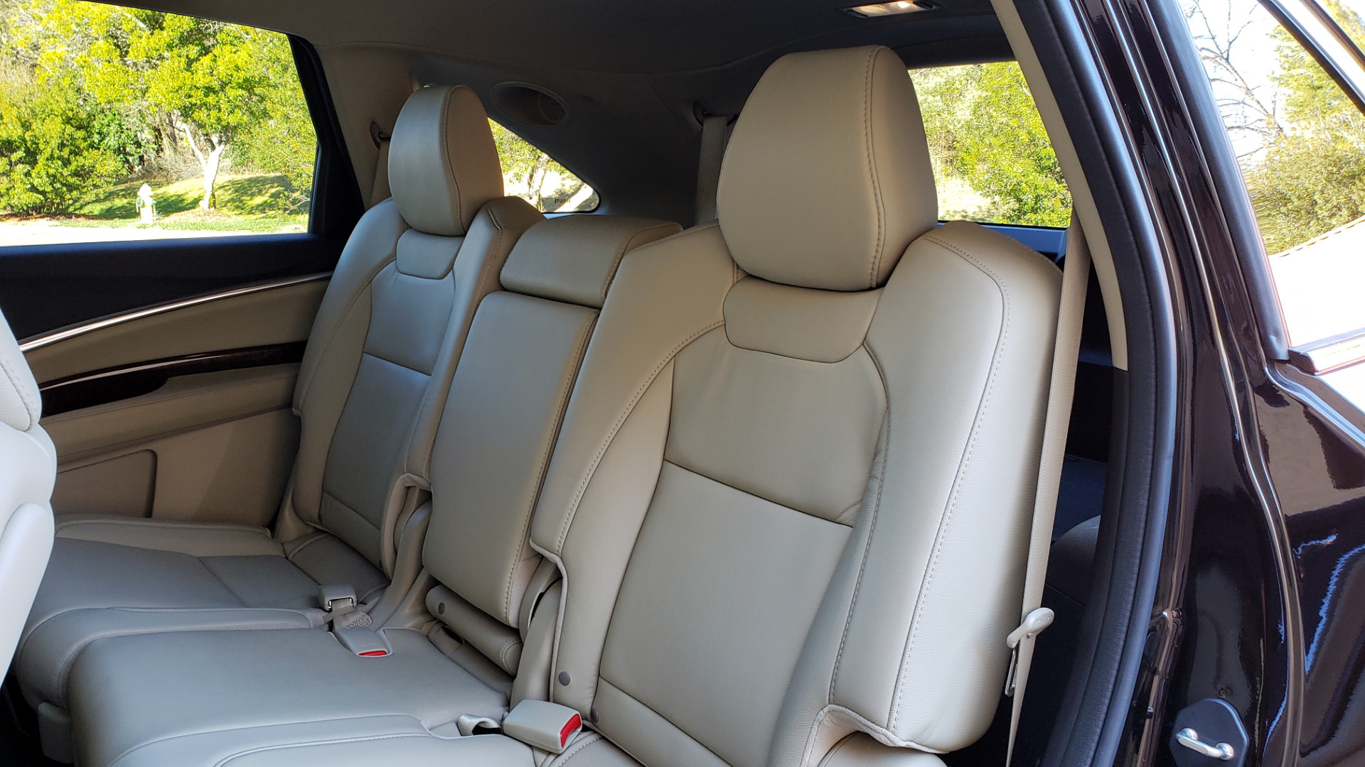 Used 2017 Acura MDX W/TECHNOLOGY PKG / AWD / NAV / SUNROOF / REARVIEW for sale Sold at Formula Imports in Charlotte NC 28227 59