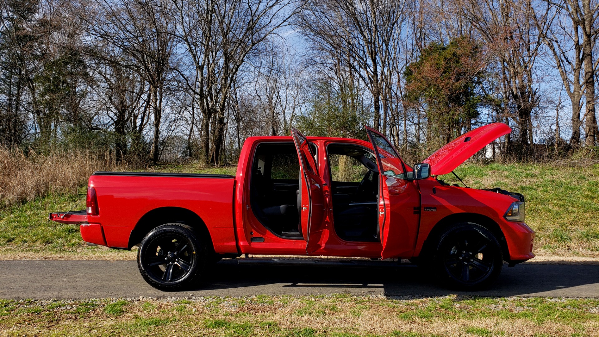 Used 2017 Ram 1500 NIGHT EDITION CREWCAB 4X4 / NAV / PARKSENSE for sale Sold at Formula Imports in Charlotte NC 28227 15