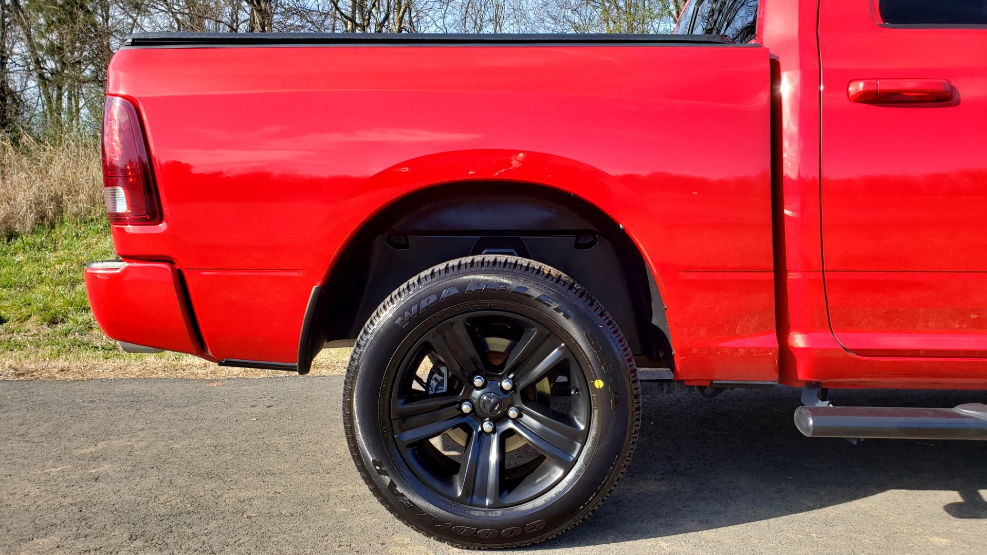 Used 2017 Ram 1500 NIGHT EDITION CREWCAB 4X4 / NAV / PARKSENSE for sale Sold at Formula Imports in Charlotte NC 28227 72