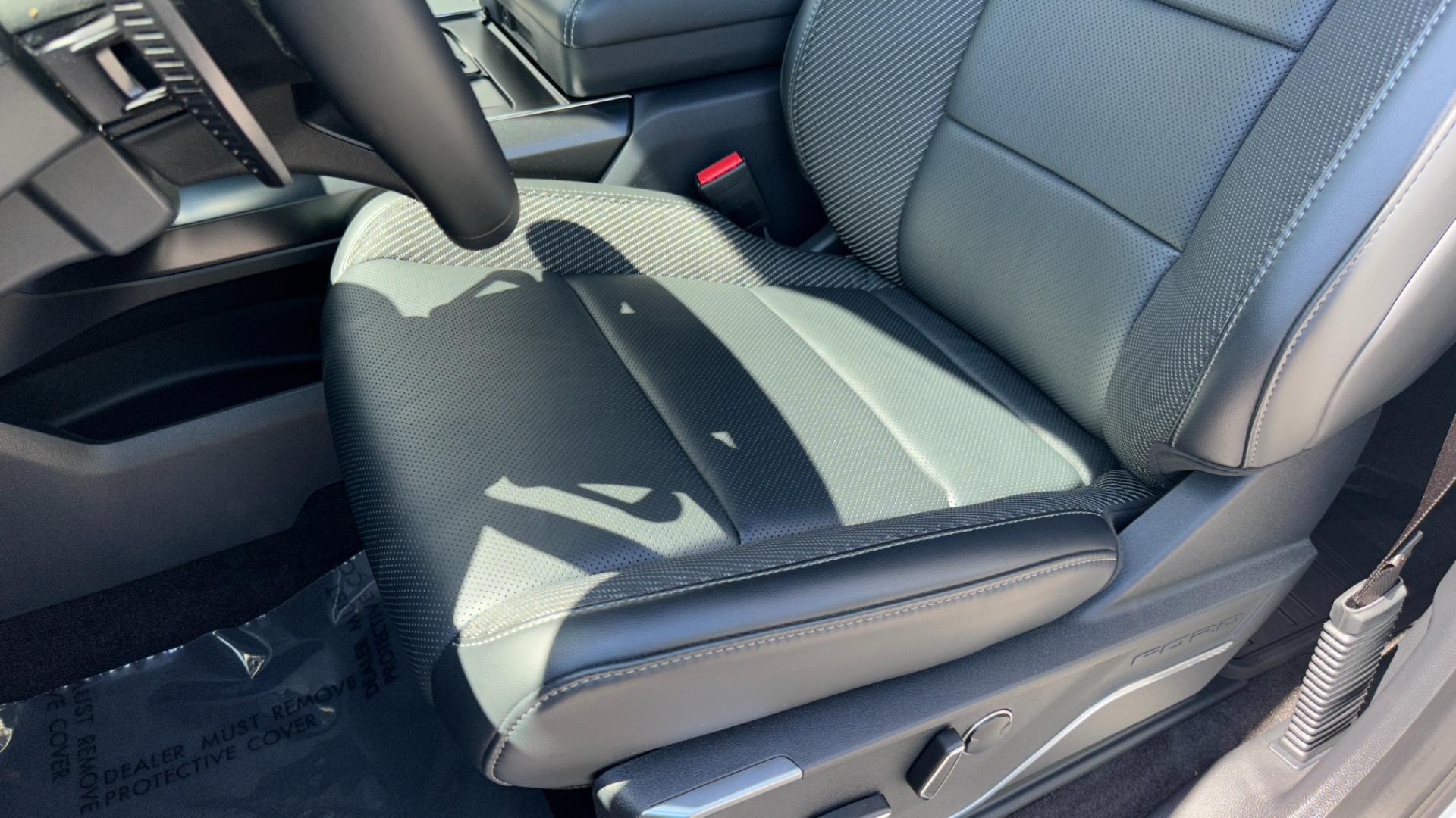 Used 2022 Ford F-150 RAPTOR / AUTO CRUISE / POWER TAIL GATE / LEATHER / 4WD / NAV for sale $81,999 at Formula Imports in Charlotte NC 28227 15