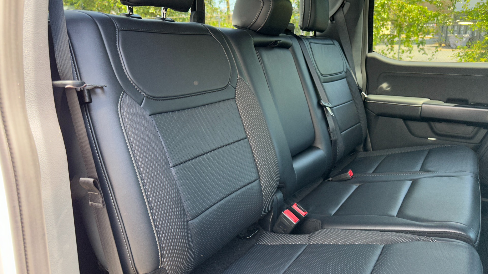 Used 2022 Ford F-150 RAPTOR / AUTO CRUISE / POWER TAIL GATE / LEATHER / 4WD / NAV for sale $81,999 at Formula Imports in Charlotte NC 28227 33