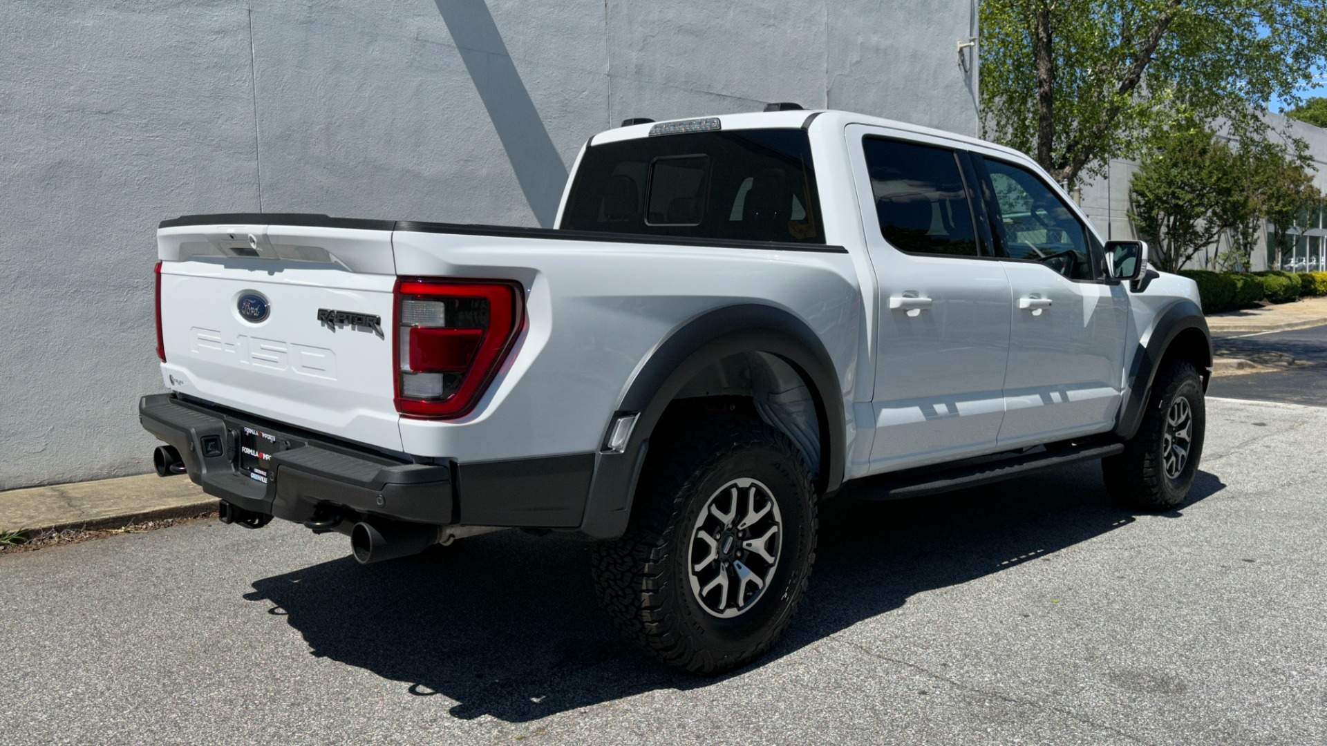 Used 2022 Ford F-150 RAPTOR / AUTO CRUISE / POWER TAIL GATE / LEATHER / 4WD / NAV for sale $81,999 at Formula Imports in Charlotte NC 28227 4