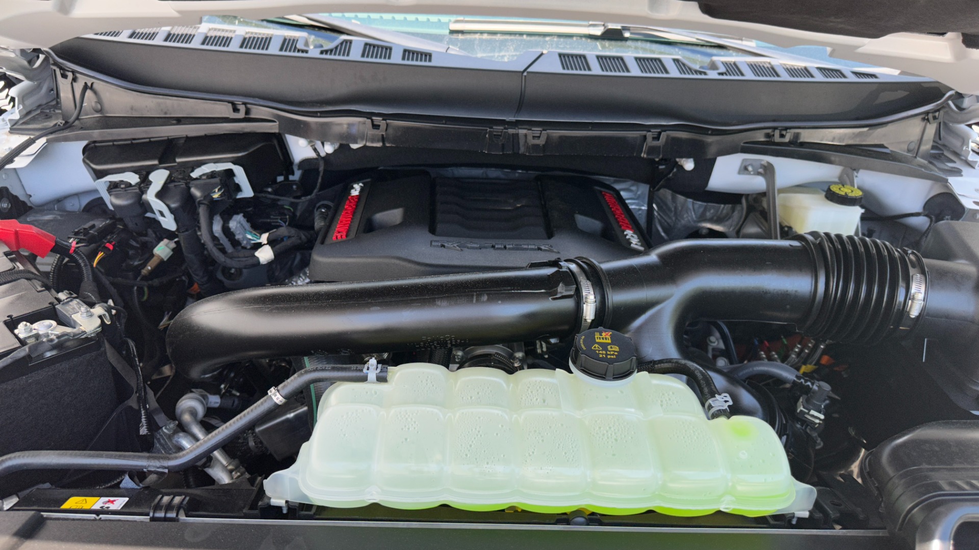 Used 2022 Ford F-150 RAPTOR / AUTO CRUISE / POWER TAIL GATE / LEATHER / 4WD / NAV for sale $81,999 at Formula Imports in Charlotte NC 28227 46