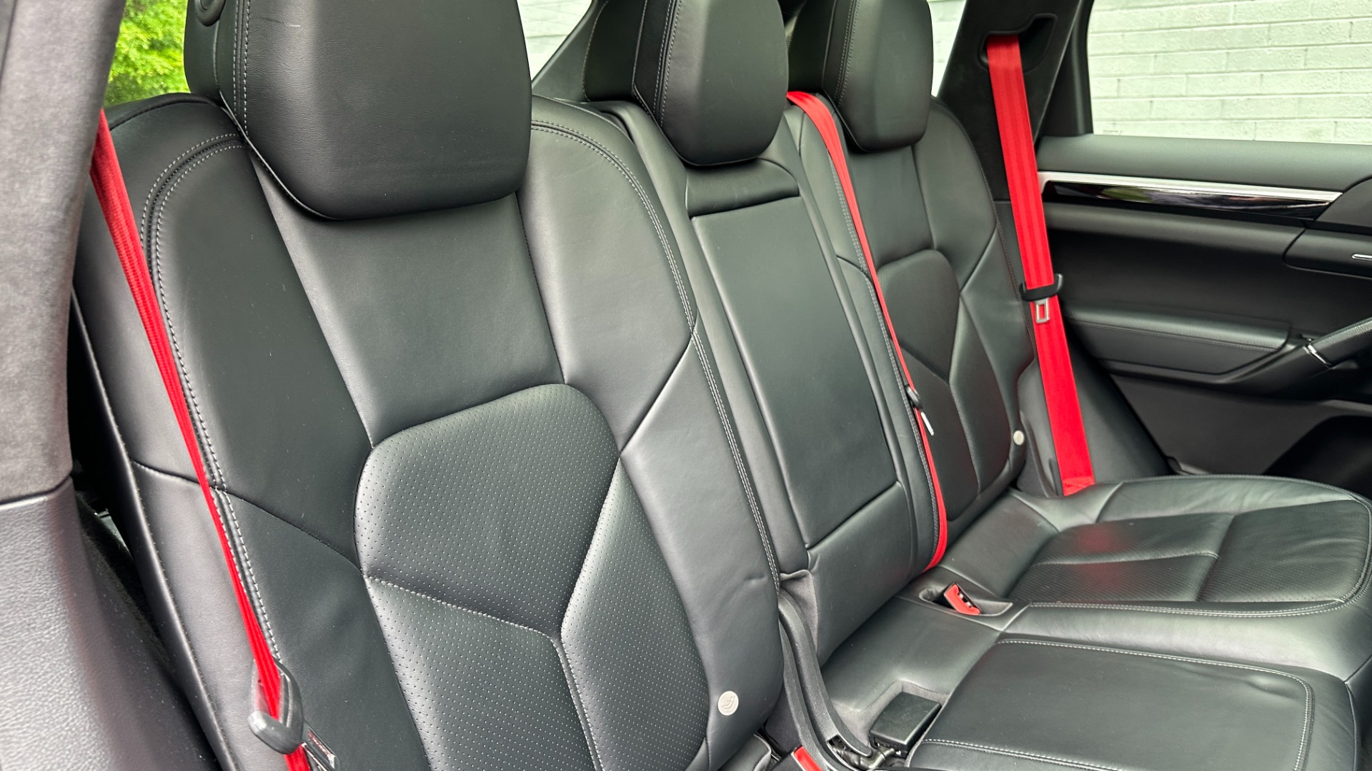 Used 2014 Porsche Cayenne GTS / SPORT WHEELS / COMFORT PKG / PANORAMIC ROOF for sale $31,995 at Formula Imports in Charlotte NC 28227 31