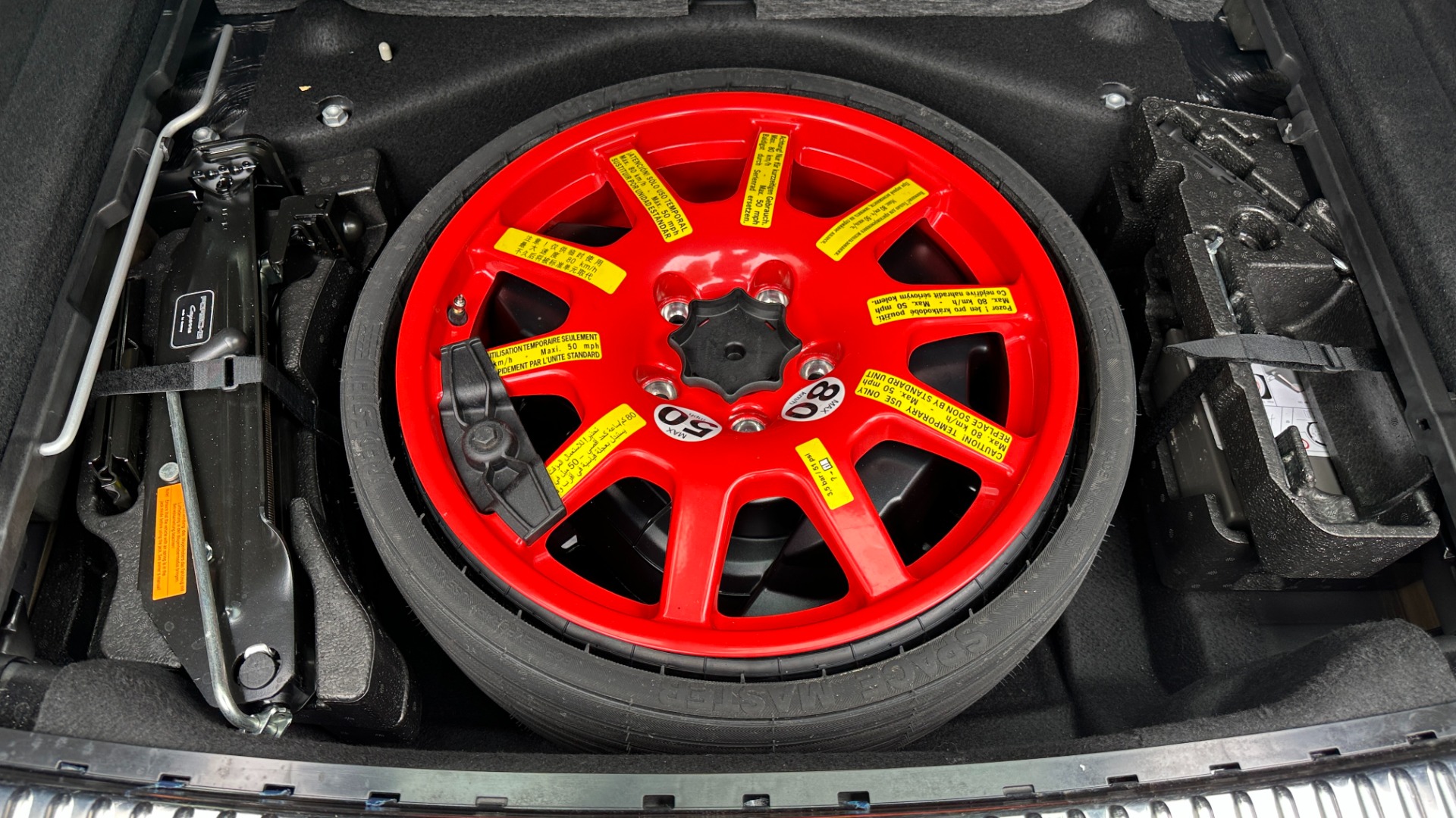 Used 2014 Porsche Cayenne GTS / SPORT WHEELS / COMFORT PKG / PANORAMIC ROOF for sale $31,995 at Formula Imports in Charlotte NC 28227 47