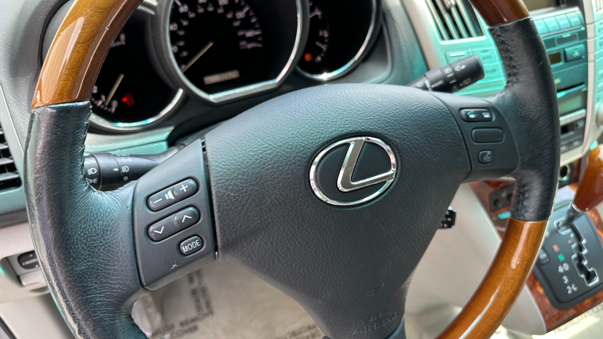 Used 2009 Lexus RX 350 LUXURY VALUE EDITION / HEATED FRONT SEATS / TOW PREP PACKAGE / NAV for sale $13,200 at Formula Imports in Charlotte NC 28227 17
