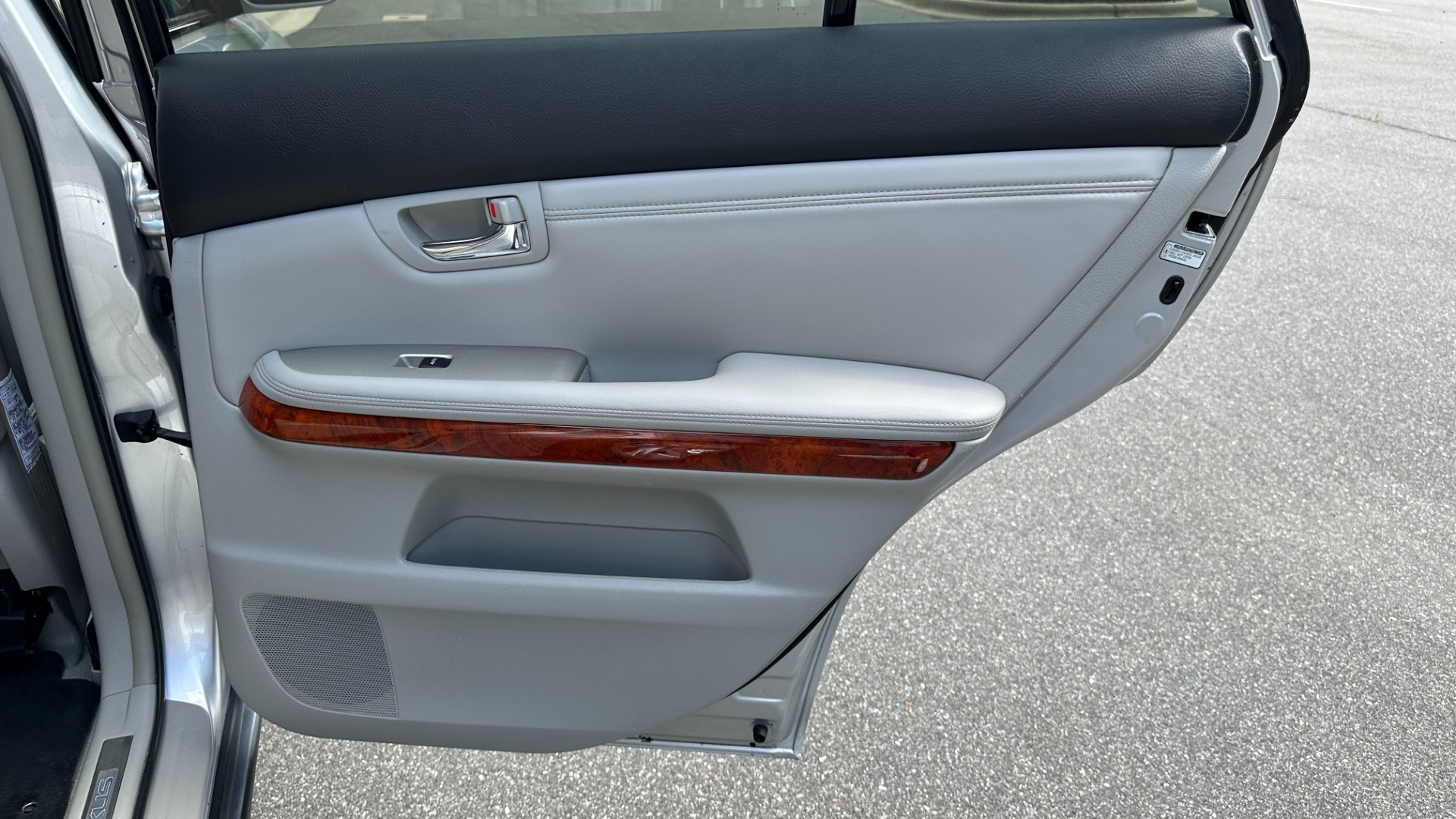 Used 2009 Lexus RX 350 LUXURY VALUE EDITION / HEATED FRONT SEATS / TOW PREP PACKAGE / NAV for sale $13,200 at Formula Imports in Charlotte NC 28227 30