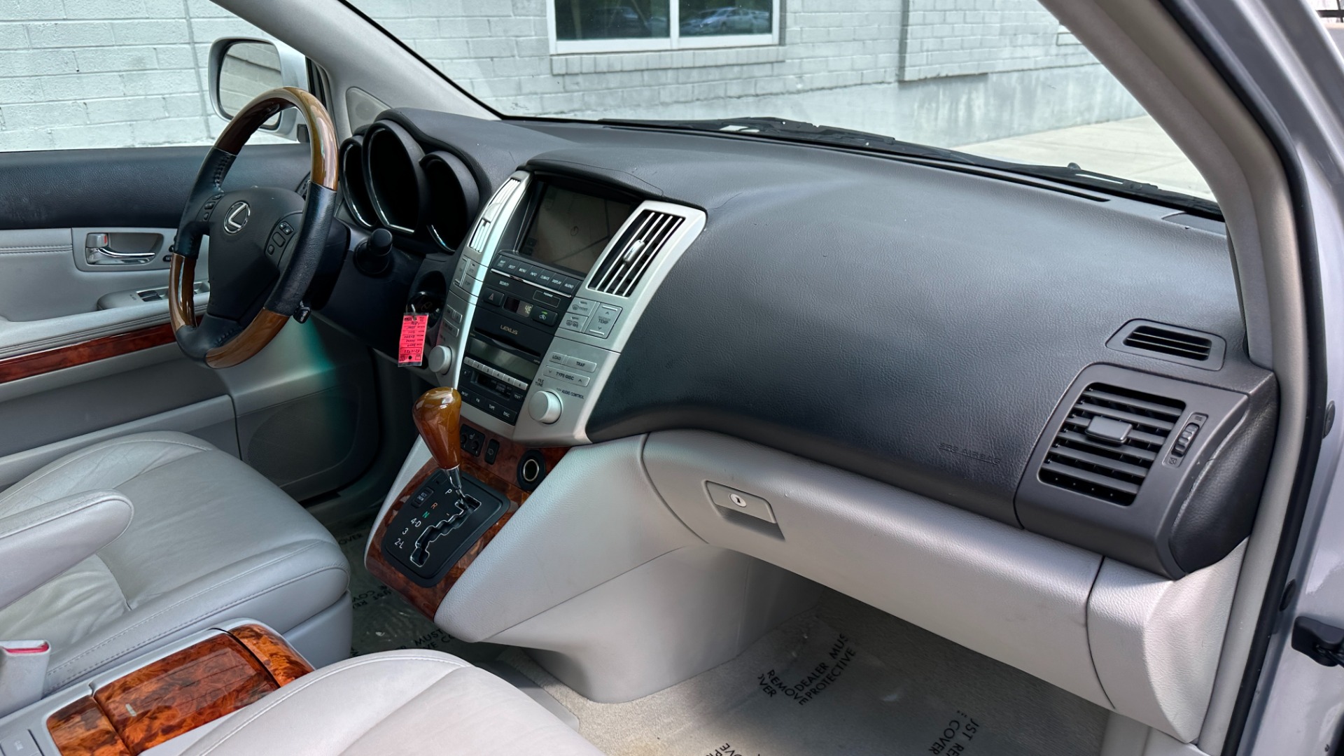 Used 2009 Lexus RX 350 LUXURY VALUE EDITION / HEATED FRONT SEATS / TOW PREP PACKAGE / NAV for sale Sold at Formula Imports in Charlotte NC 28227 35