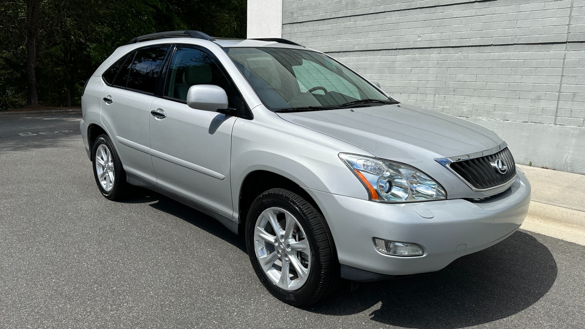 Used 2009 Lexus RX 350 LUXURY VALUE EDITION / HEATED FRONT SEATS / TOW PREP PACKAGE / NAV for sale $13,200 at Formula Imports in Charlotte NC 28227 5