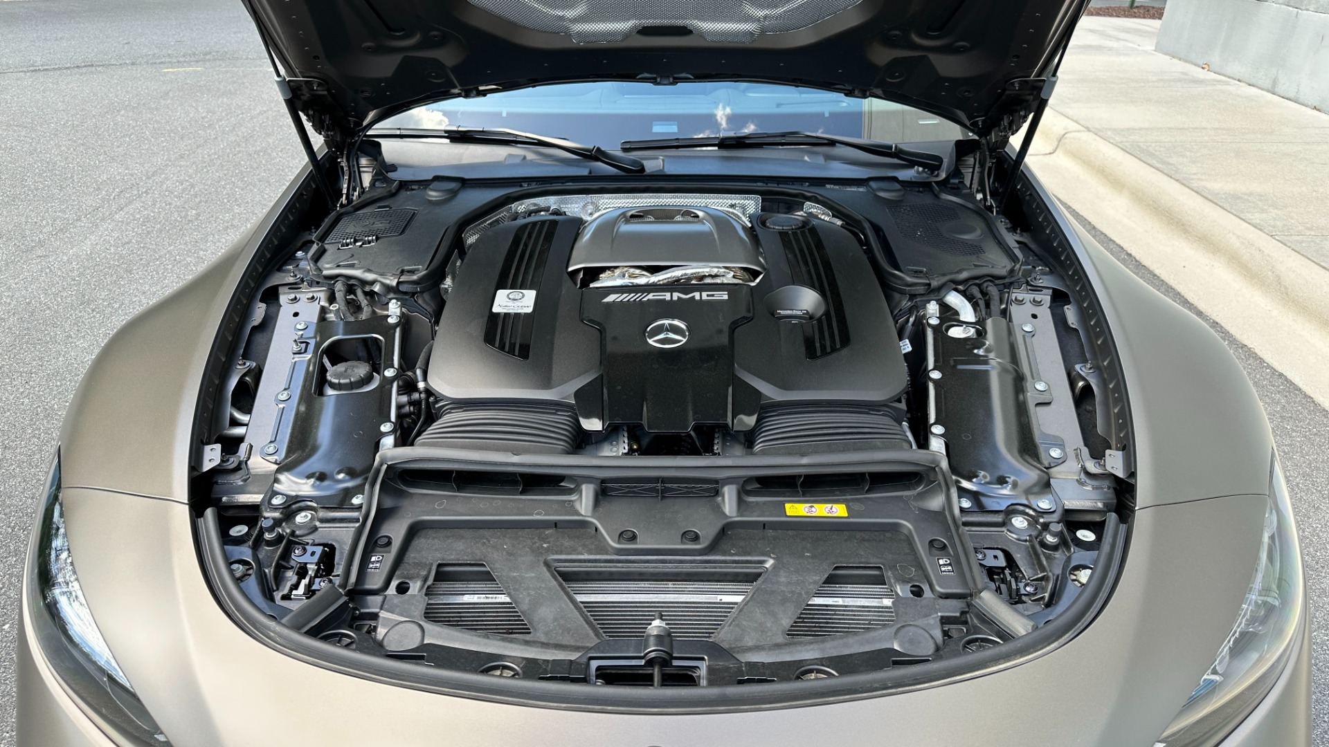 Used 2022 Mercedes-Benz SL AMG SL63 ROADSTER / PERF LINE / AMG NIGHT PKG / CARBON FIBER / SATIN PAINT for sale $179,000 at Formula Imports in Charlotte NC 28227 35