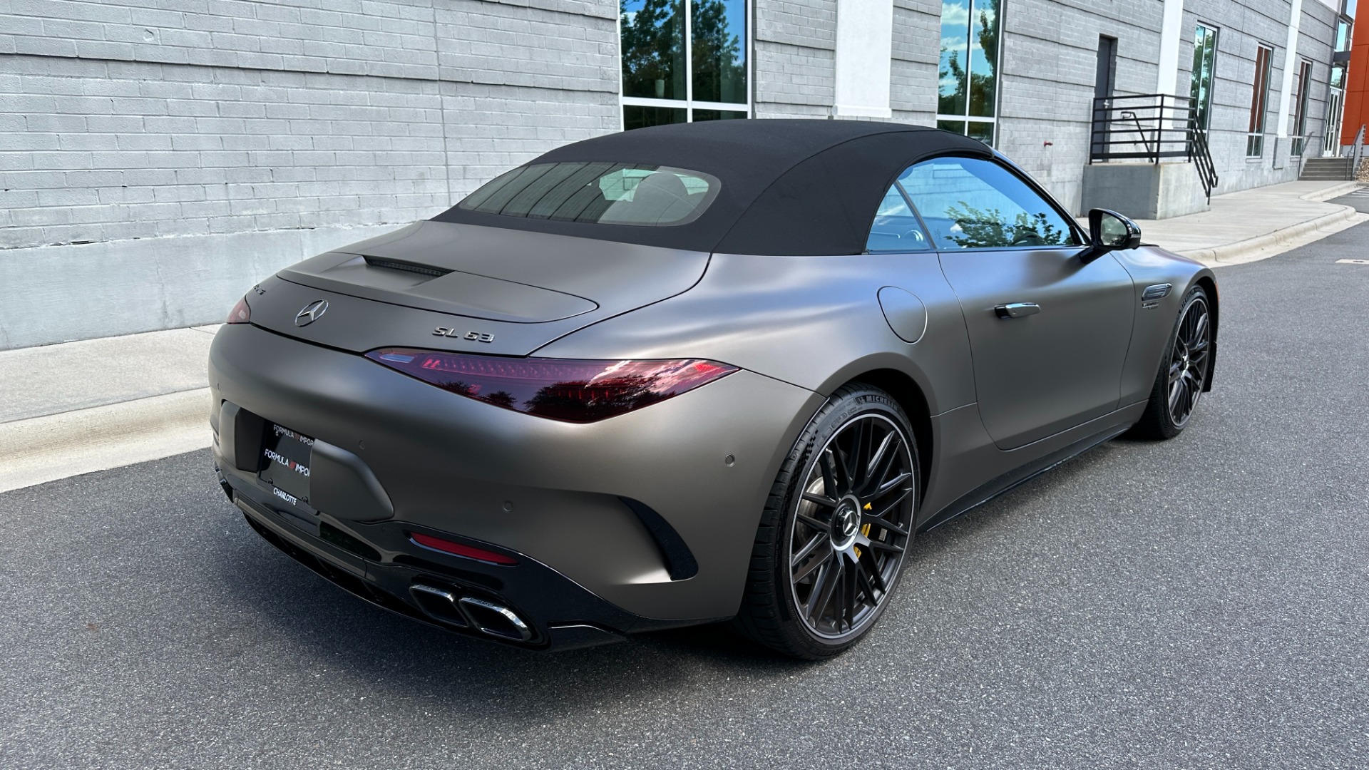 Used 2022 Mercedes-Benz SL AMG SL63 ROADSTER / PERF LINE / AMG NIGHT PKG / CARBON FIBER / SATIN PAINT for sale Sold at Formula Imports in Charlotte NC 28227 7
