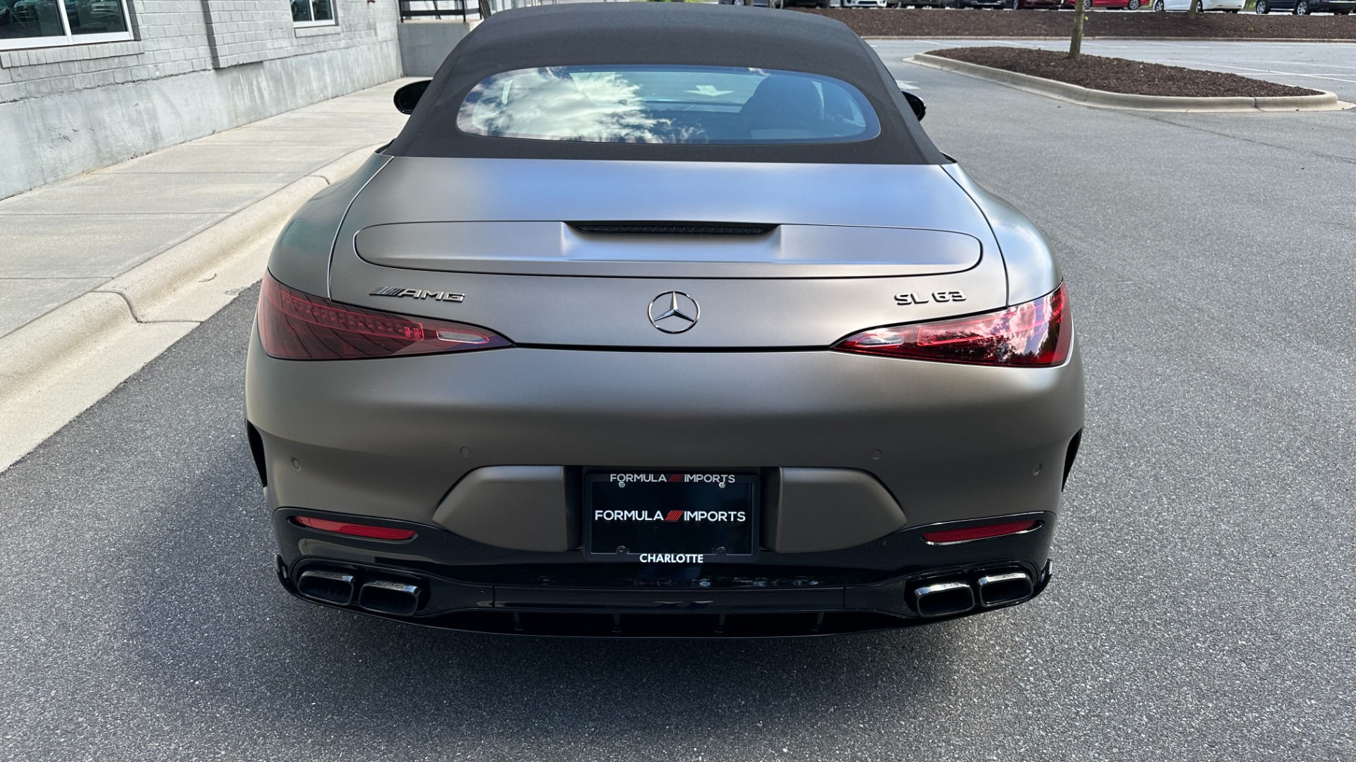 Used 2022 Mercedes-Benz SL AMG SL63 ROADSTER / PERF LINE / AMG NIGHT PKG / CARBON FIBER / SATIN PAINT for sale $179,000 at Formula Imports in Charlotte NC 28227 8