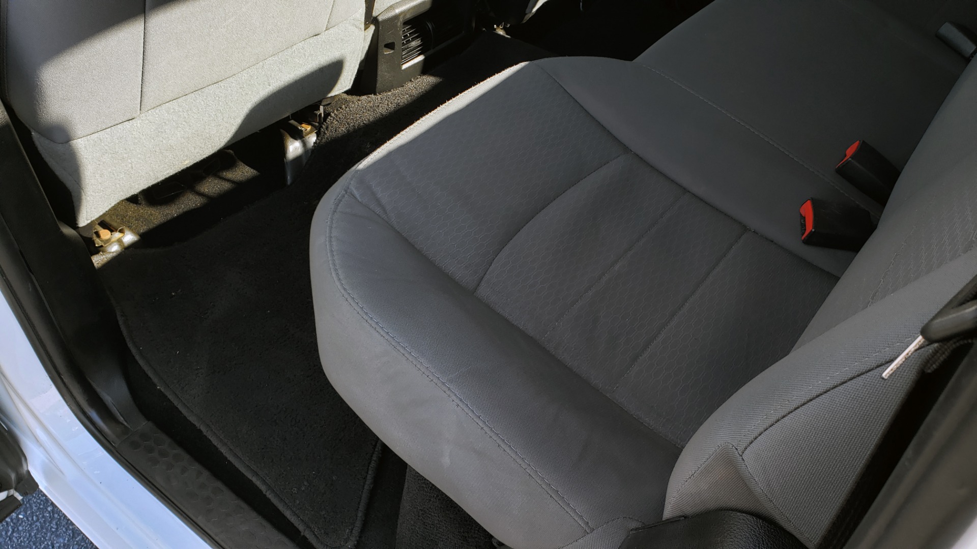 Used 2016 Ram 1500 Express for sale Sold at Formula Imports in Charlotte NC 28227 42