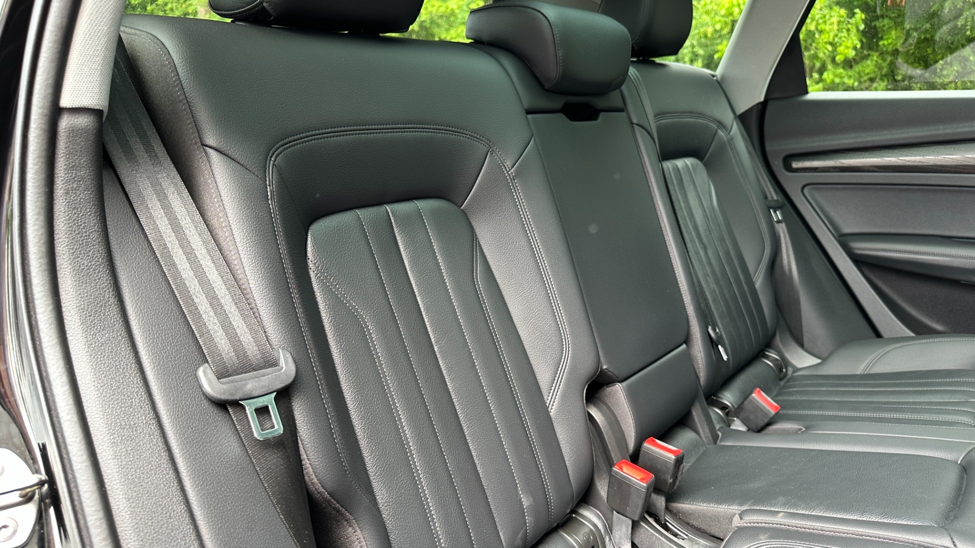 Used 2018 Audi Q5 PRESTIGE / DRIVER ASSISTANCE / COLD WEATHER / WOOD INLAYS for sale $25,995 at Formula Imports in Charlotte NC 28227 31