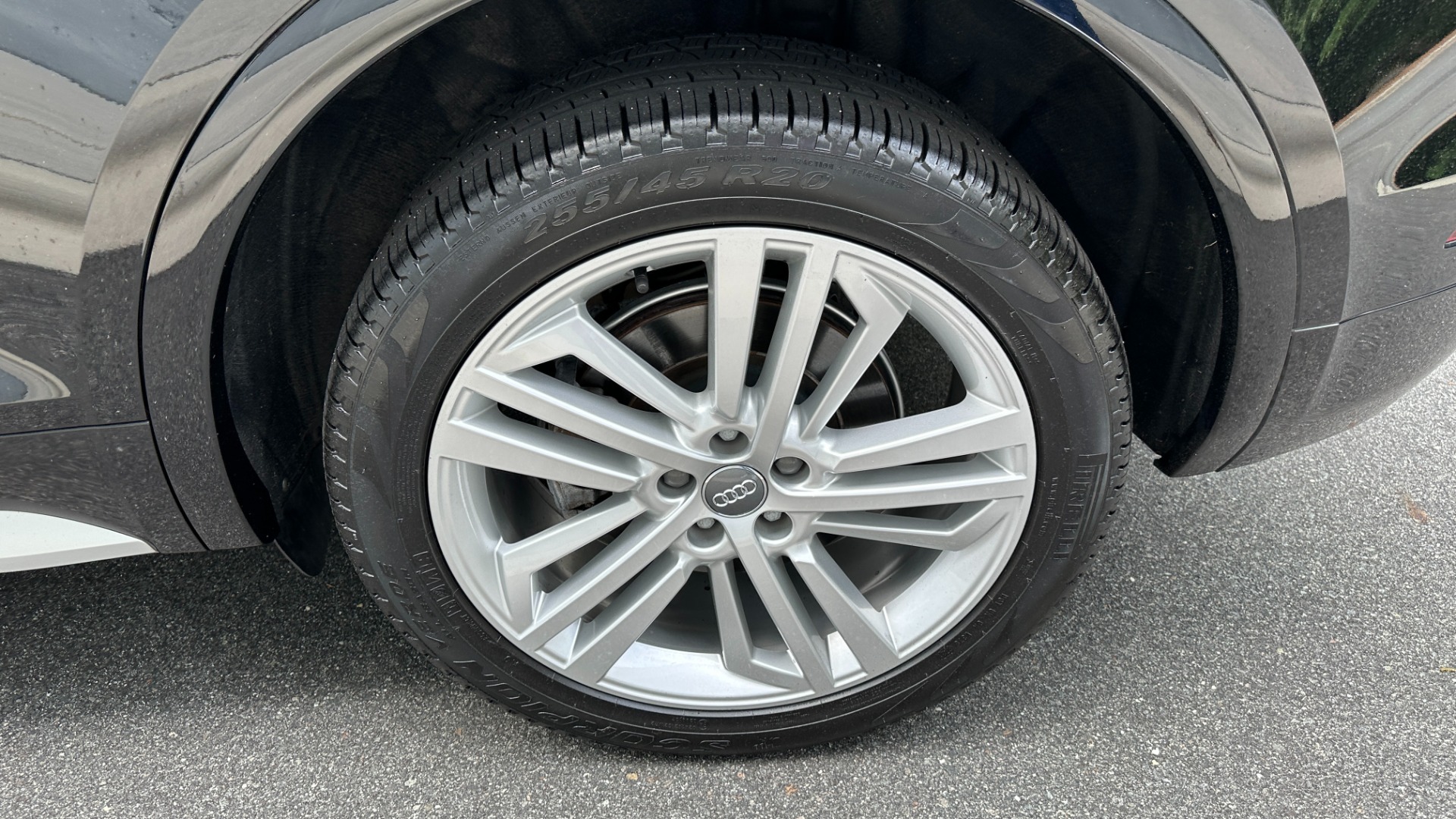 Used 2018 Audi Q5 PRESTIGE / DRIVER ASSISTANCE / COLD WEATHER / WOOD INLAYS for sale $25,995 at Formula Imports in Charlotte NC 28227 43