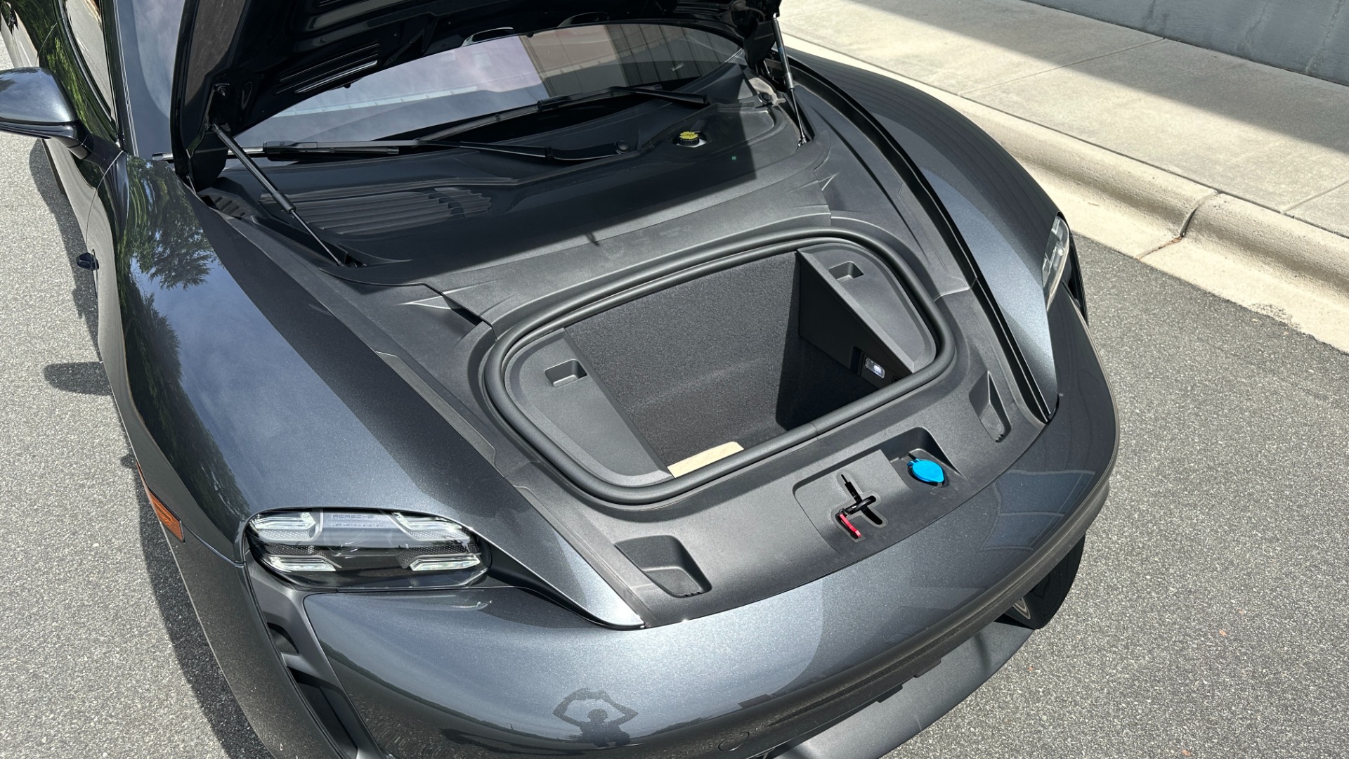 Used 2020 Porsche Taycan TURBO S / ANRKY WHEELS / BURMESTER / PDCC / INNODRIVE for sale $127,999 at Formula Imports in Charlotte NC 28227 48