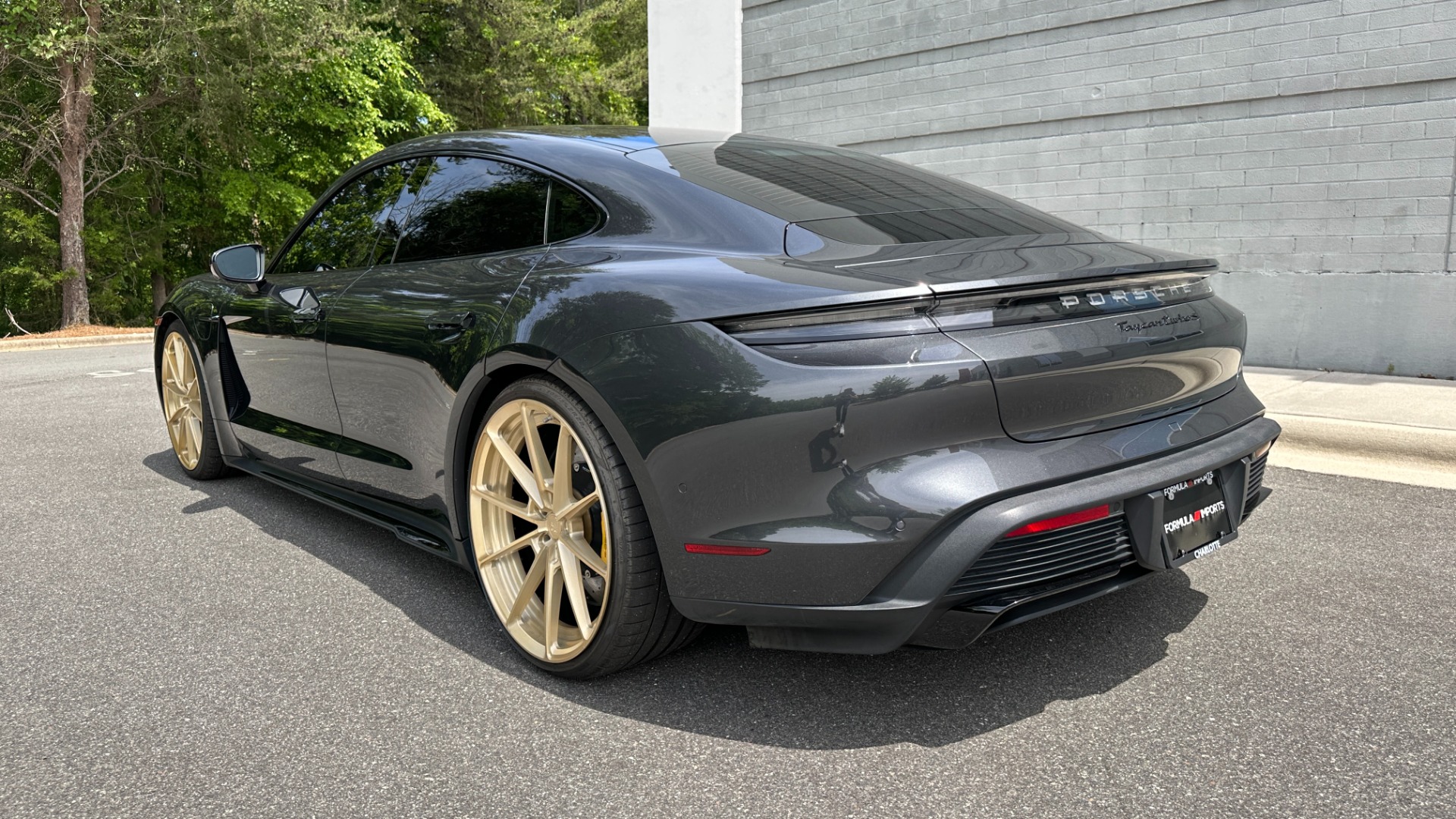 Used 2020 Porsche Taycan TURBO S / ANRKY WHEELS / BURMESTER / PDCC / INNODRIVE for sale $127,999 at Formula Imports in Charlotte NC 28227 7
