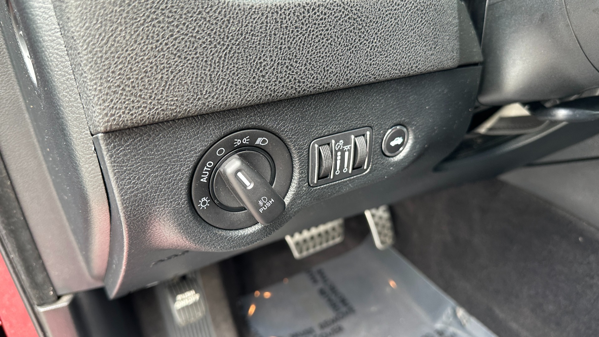Used 2018 Dodge Charger R/T SCAT PACK / BEATS AUDIO / DYNAMICS PKG / SCAT PACK LEATHER SEATS for sale $35,999 at Formula Imports in Charlotte NC 28227 12
