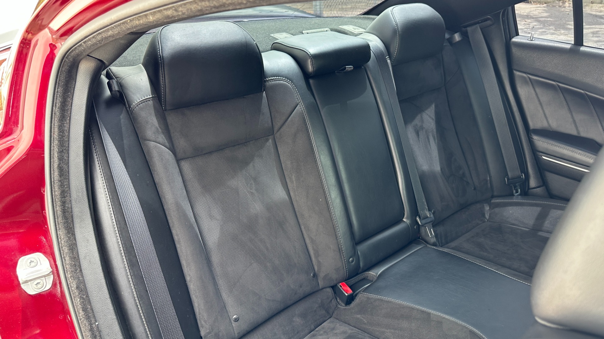 Used 2018 Dodge Charger R/T SCAT PACK / BEATS AUDIO / DYNAMICS PKG / SCAT PACK LEATHER SEATS for sale $35,999 at Formula Imports in Charlotte NC 28227 24