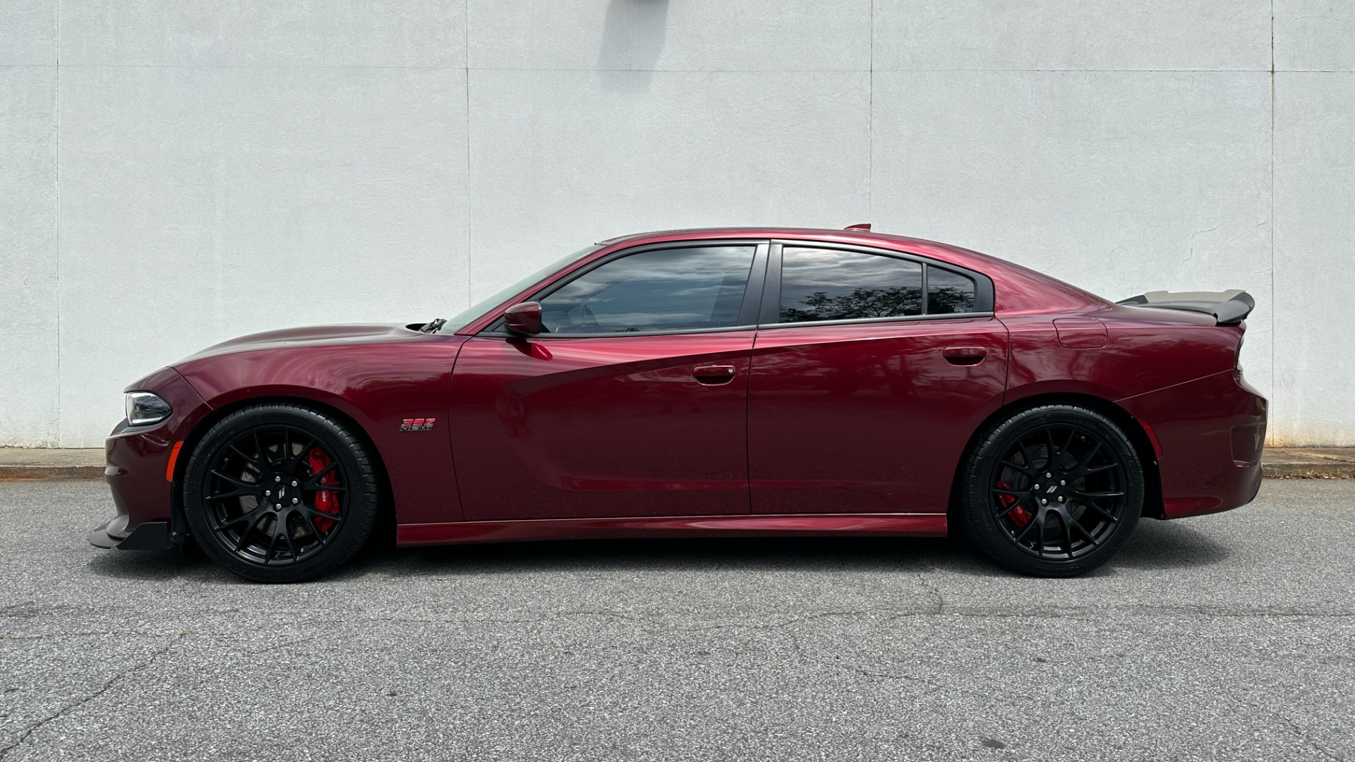 Used 2018 Dodge Charger R/T SCAT PACK / BEATS AUDIO / DYNAMICS PKG / SCAT PACK LEATHER SEATS for sale $35,999 at Formula Imports in Charlotte NC 28227 3