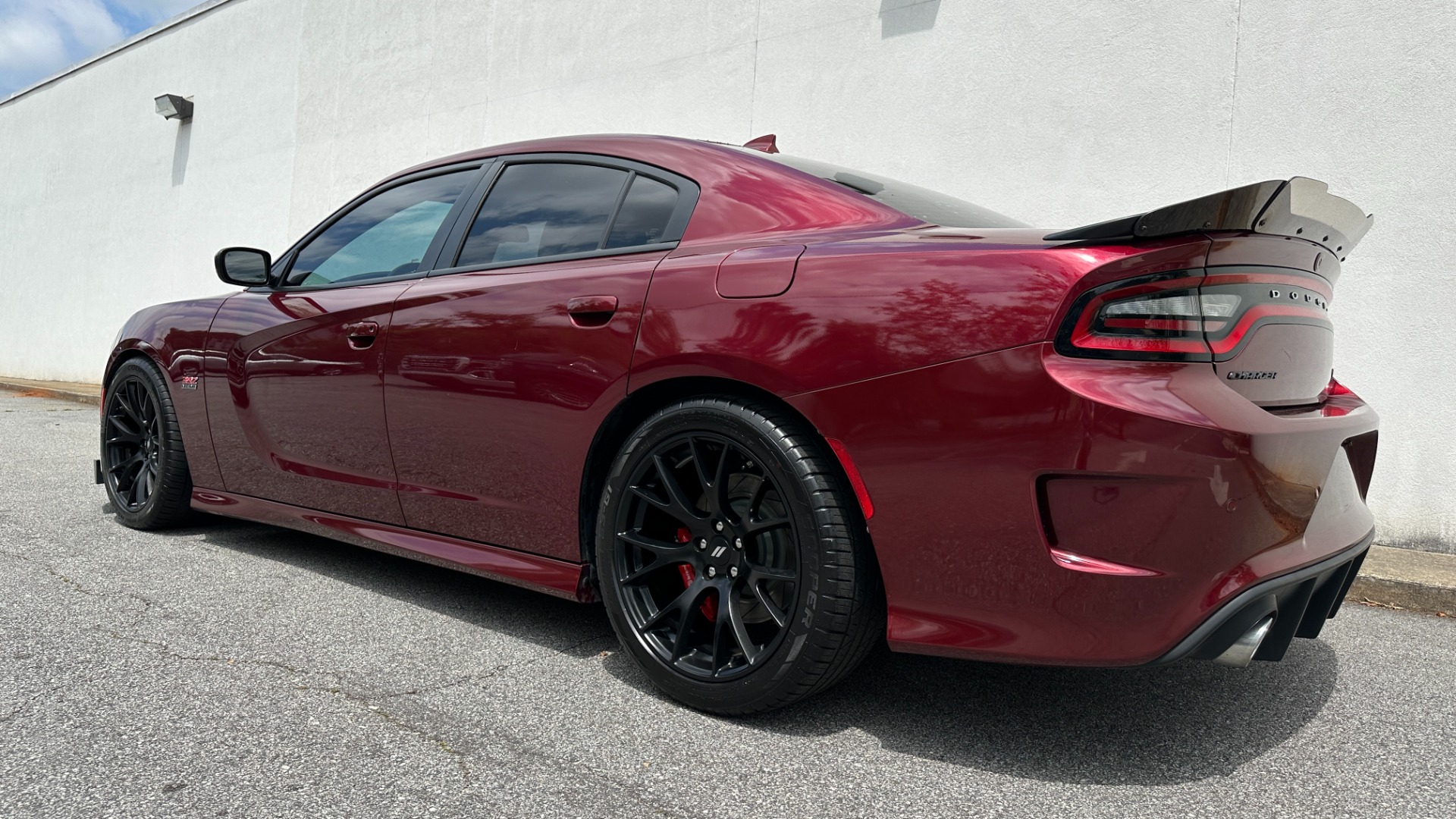 Used 2018 Dodge Charger R/T SCAT PACK / BEATS AUDIO / DYNAMICS PKG / SCAT PACK LEATHER SEATS for sale $35,999 at Formula Imports in Charlotte NC 28227 4