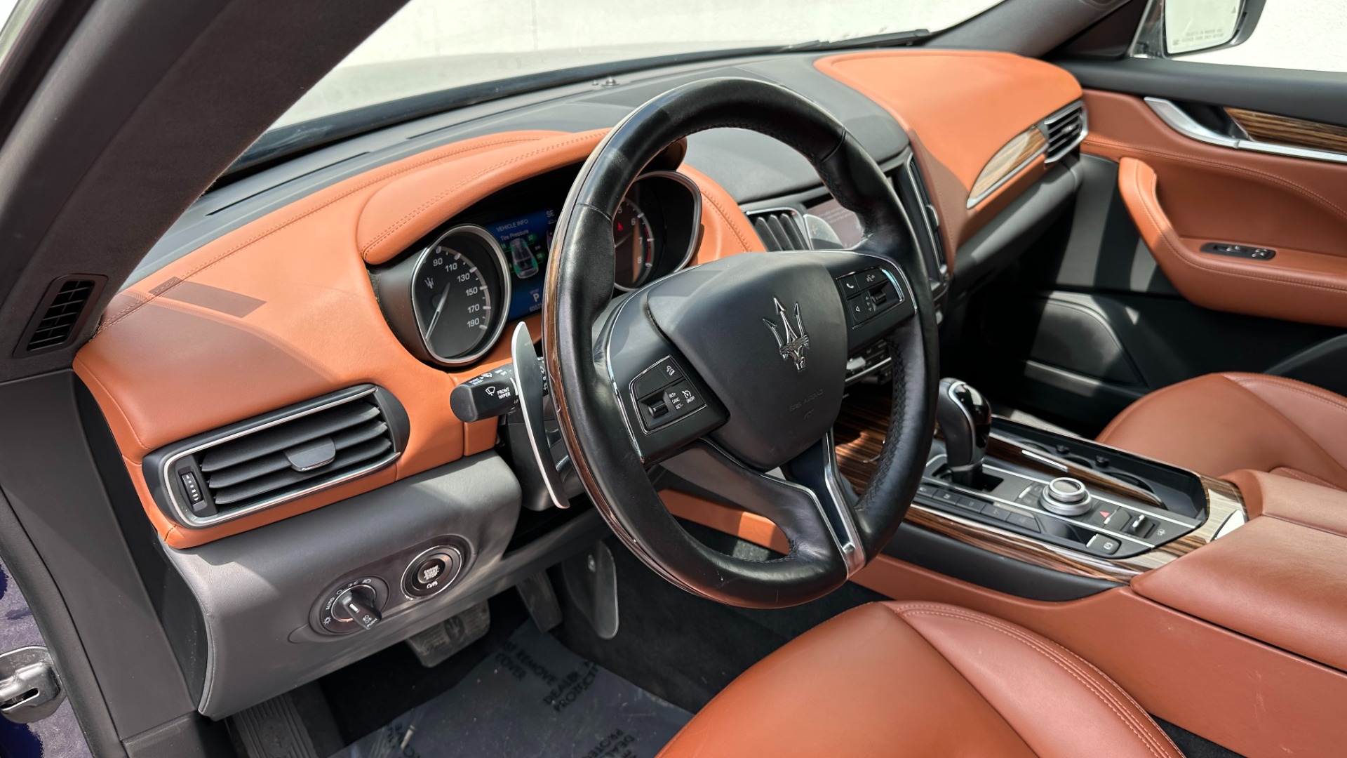 Used 2017 Maserati Levante S for sale $33,995 at Formula Imports in Charlotte NC 28227 11