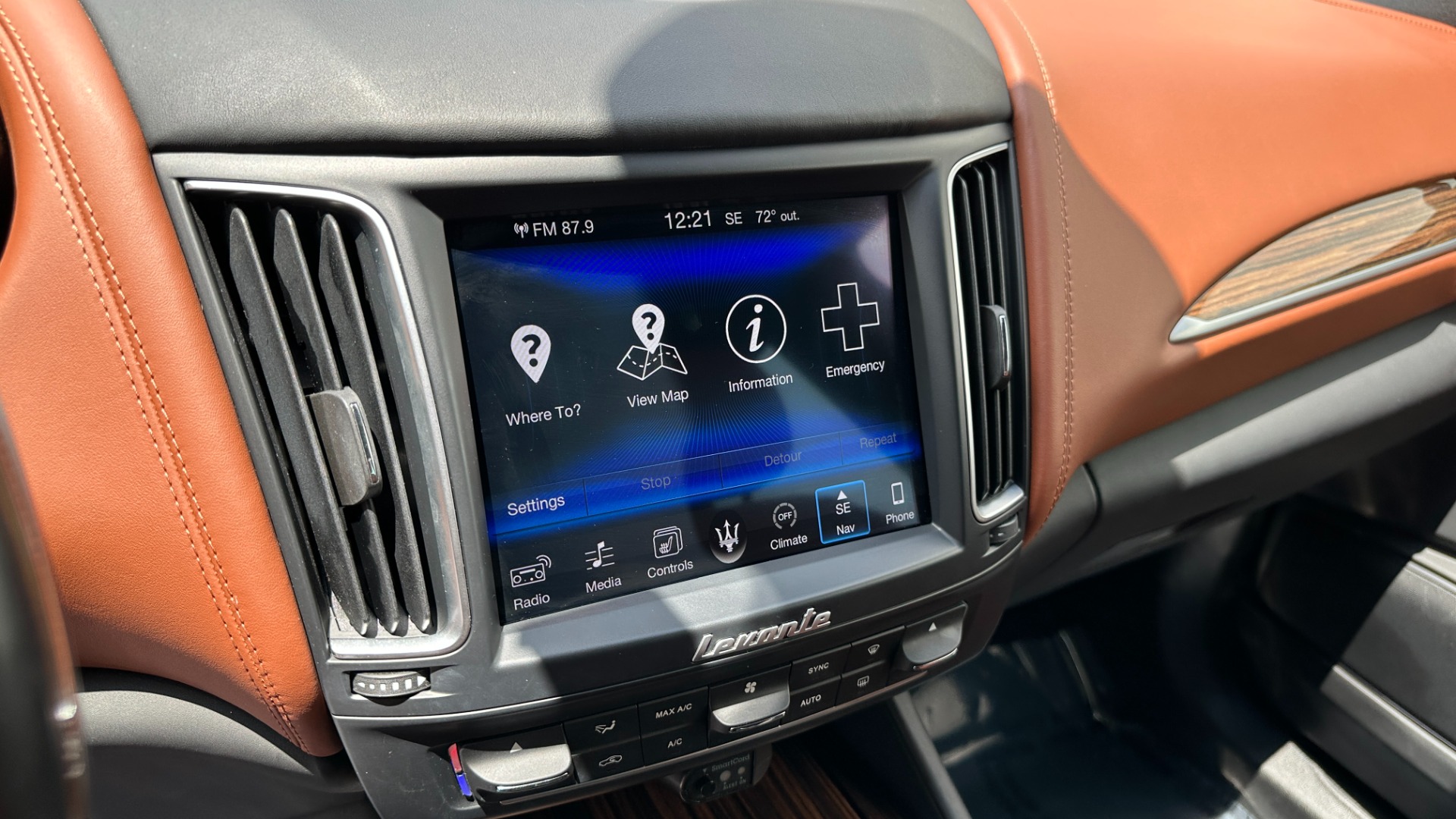 Used 2017 Maserati Levante S for sale $33,995 at Formula Imports in Charlotte NC 28227 22