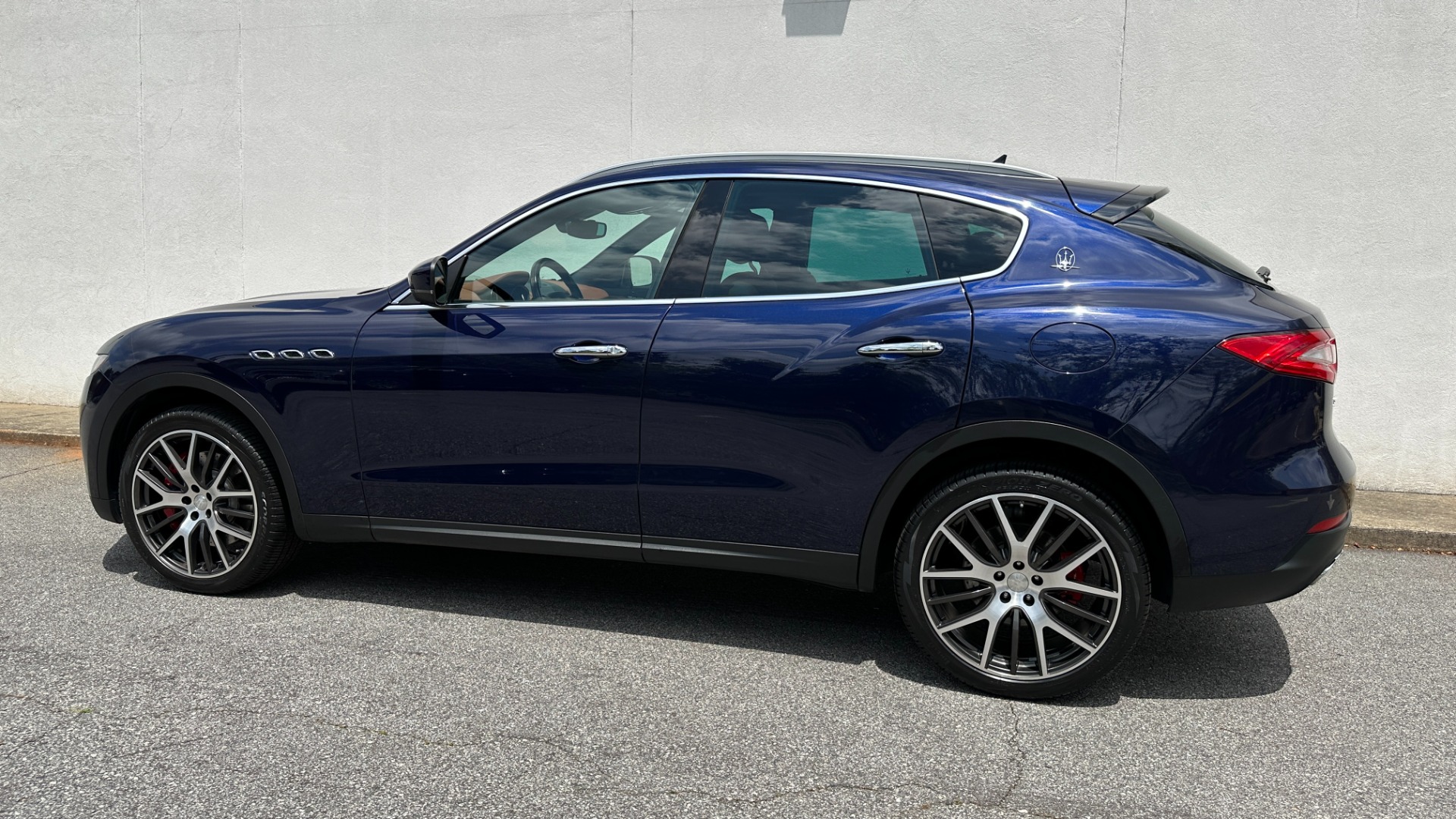 Used 2017 Maserati Levante S for sale $33,995 at Formula Imports in Charlotte NC 28227 3