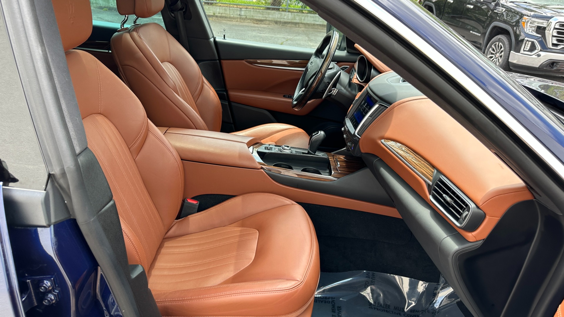 Used 2017 Maserati Levante S for sale $33,995 at Formula Imports in Charlotte NC 28227 40