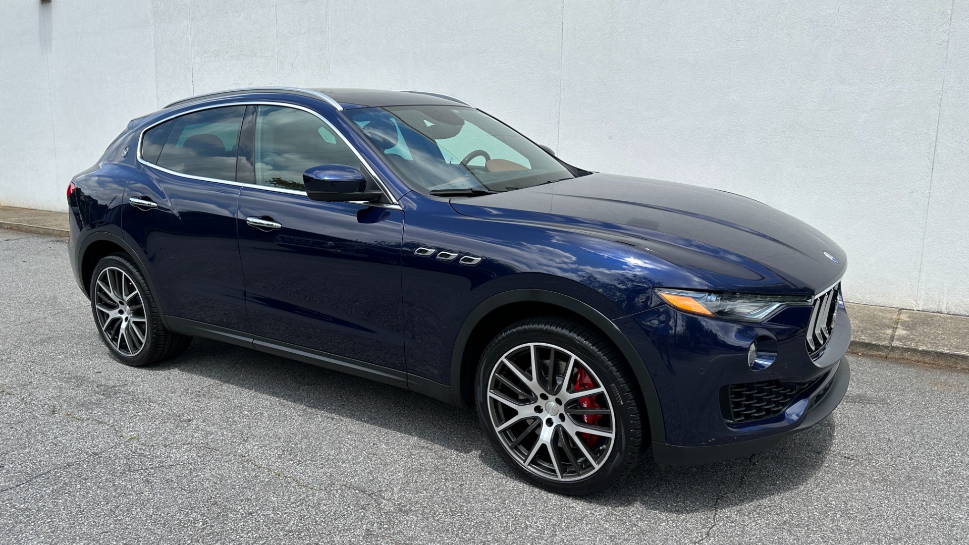 Used 2017 Maserati Levante S for sale $33,995 at Formula Imports in Charlotte NC 28227 5