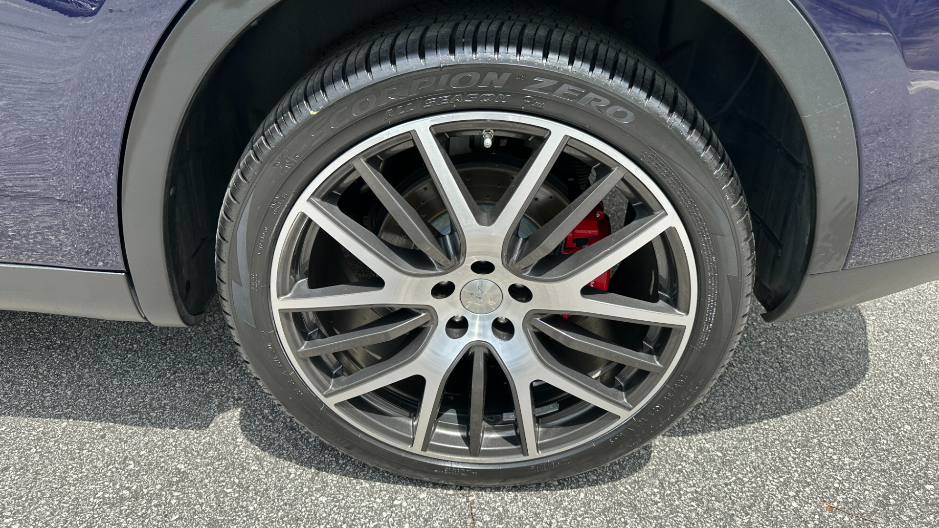 Used 2017 Maserati Levante S for sale $33,995 at Formula Imports in Charlotte NC 28227 54
