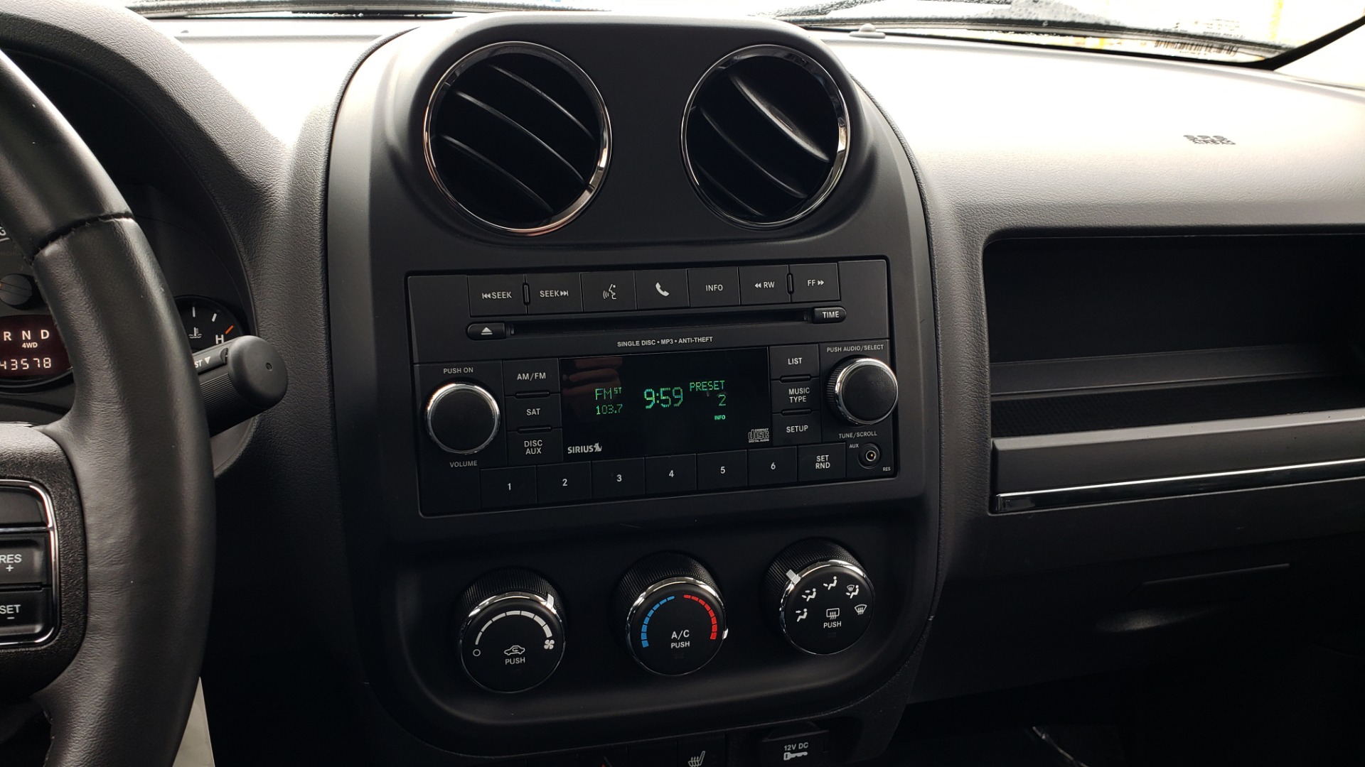 Used 2016 Jeep Patriot High Altitude Edition for sale Sold at Formula Imports in Charlotte NC 28227 25