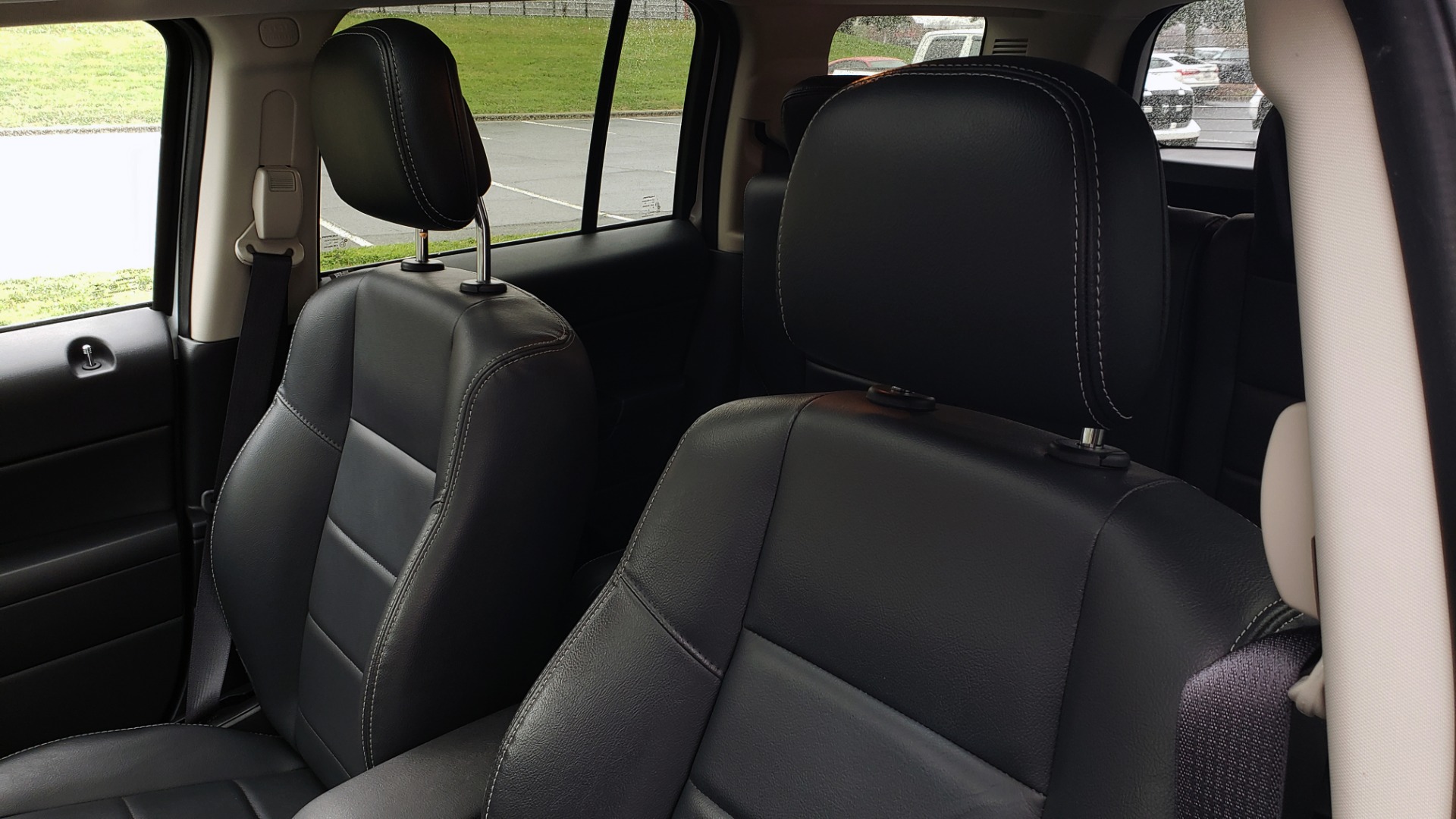 Used 2016 Jeep PATRIOT HIGH ALTITUDE EDITION 4WD / SUNROOF / 4-CYL / 6-SPD AUTO for sale $14,695 at Formula Imports in Charlotte NC 28227 39