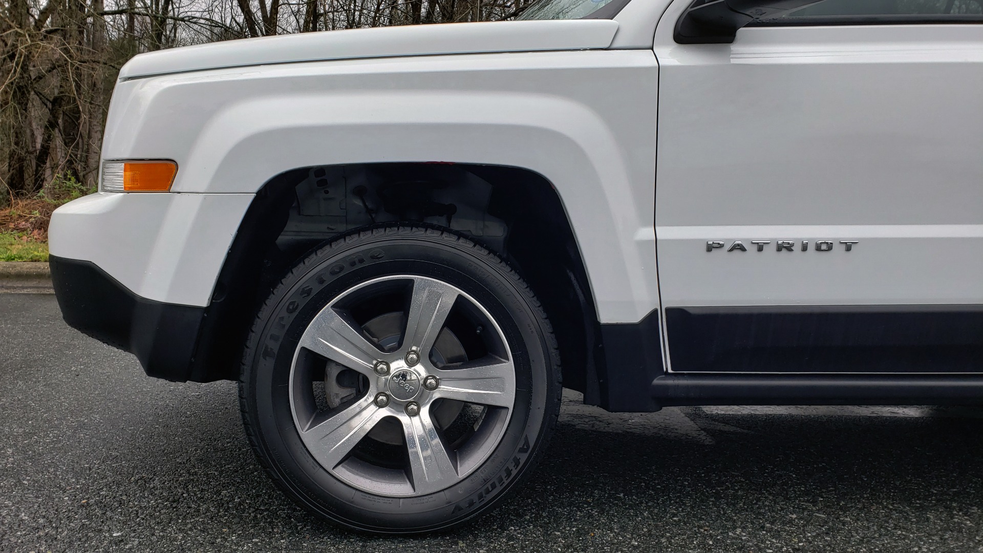 Used 2016 Jeep PATRIOT HIGH ALTITUDE EDITION 4WD / SUNROOF / 4-CYL / 6-SPD AUTO for sale $14,695 at Formula Imports in Charlotte NC 28227 53