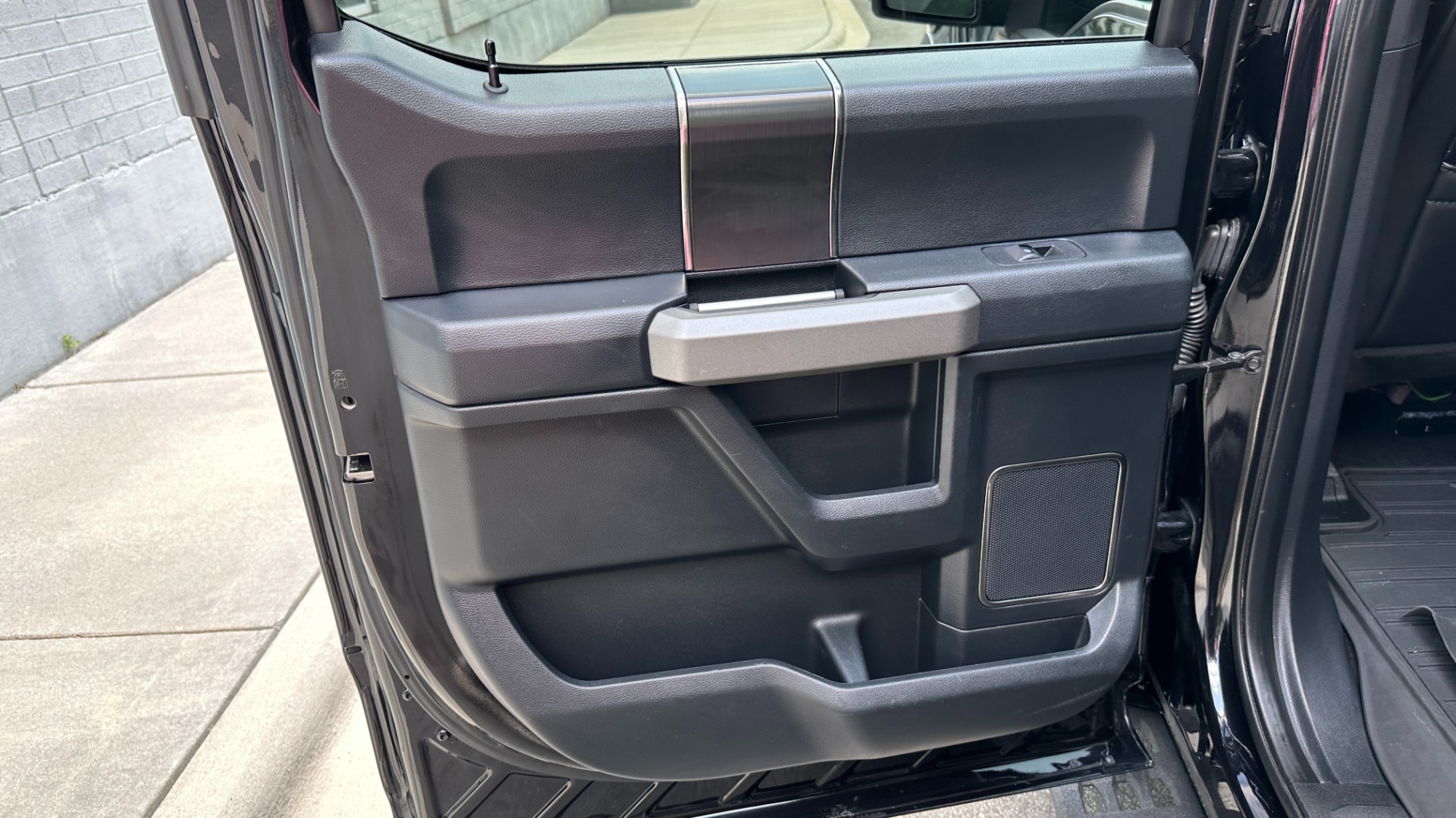 Used 2019 Ford F-150 Raptor for sale $55,495 at Formula Imports in Charlotte NC 28227 24