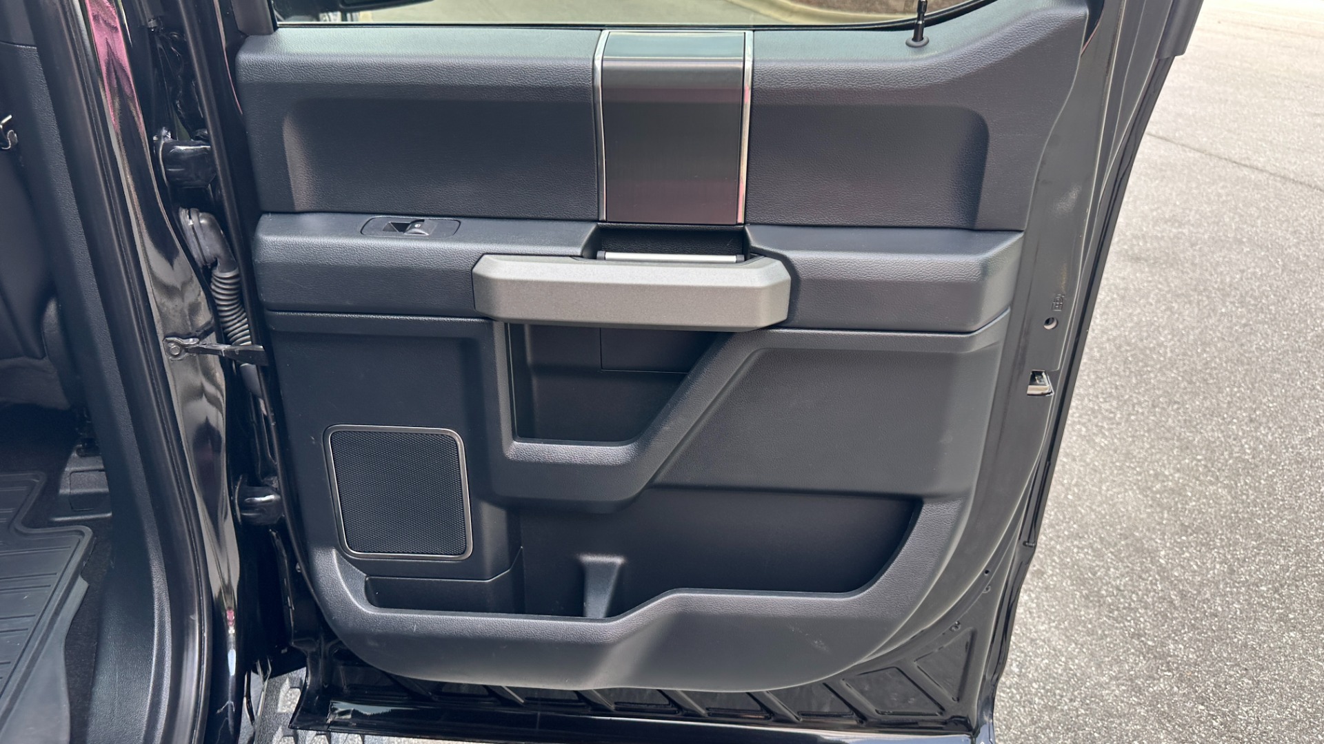 Used 2019 Ford F-150 Raptor for sale $55,495 at Formula Imports in Charlotte NC 28227 30