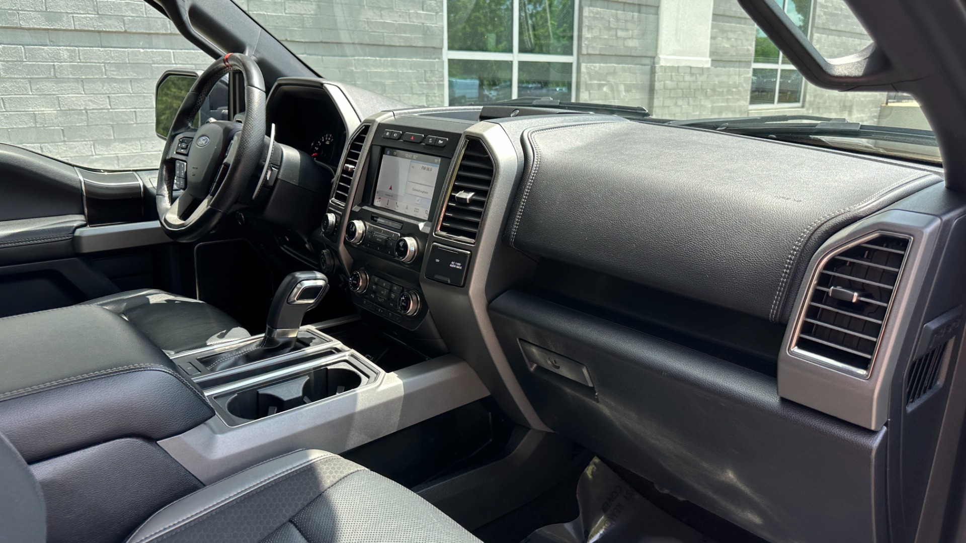 Used 2019 Ford F-150 RAPTOR / ECOBOOST / TECH PKG / PANORAMIC ROOF / BLOCK HEATER for sale Sold at Formula Imports in Charlotte NC 28227 36