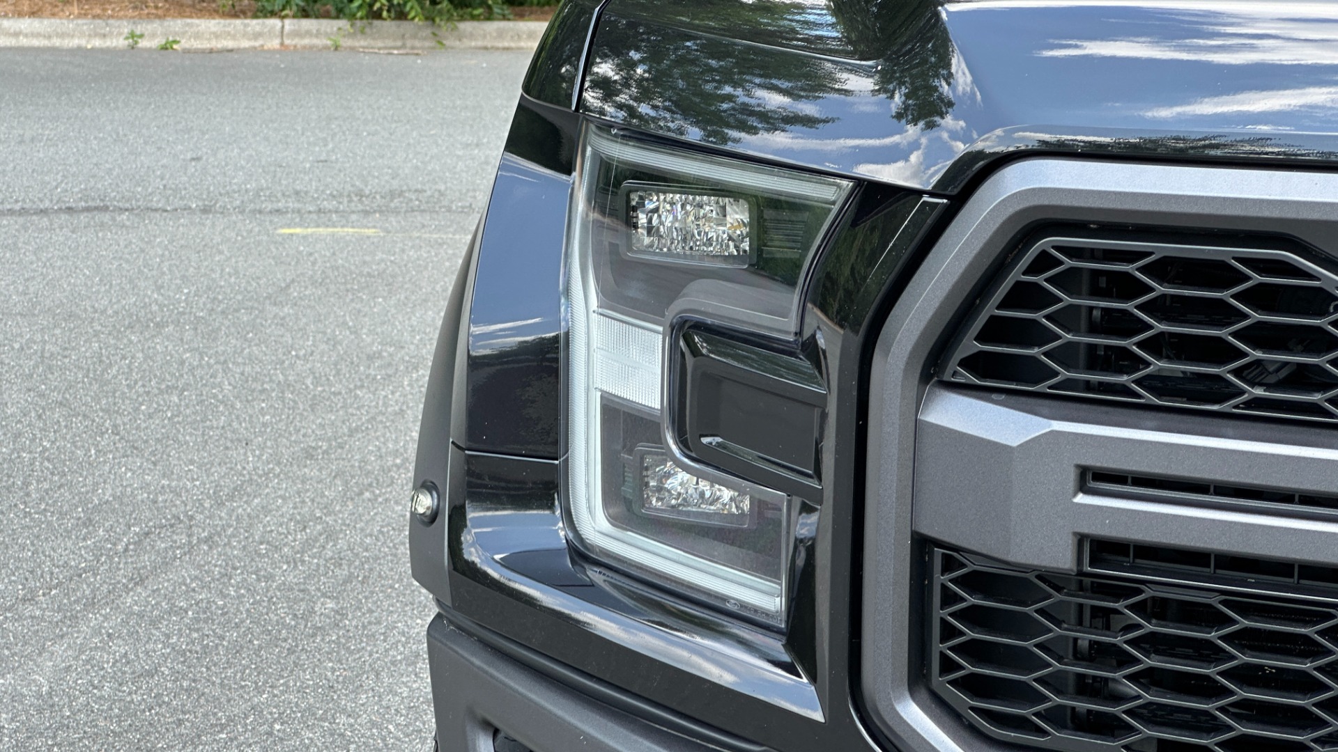 Used 2019 Ford F-150 Raptor for sale $55,495 at Formula Imports in Charlotte NC 28227 43