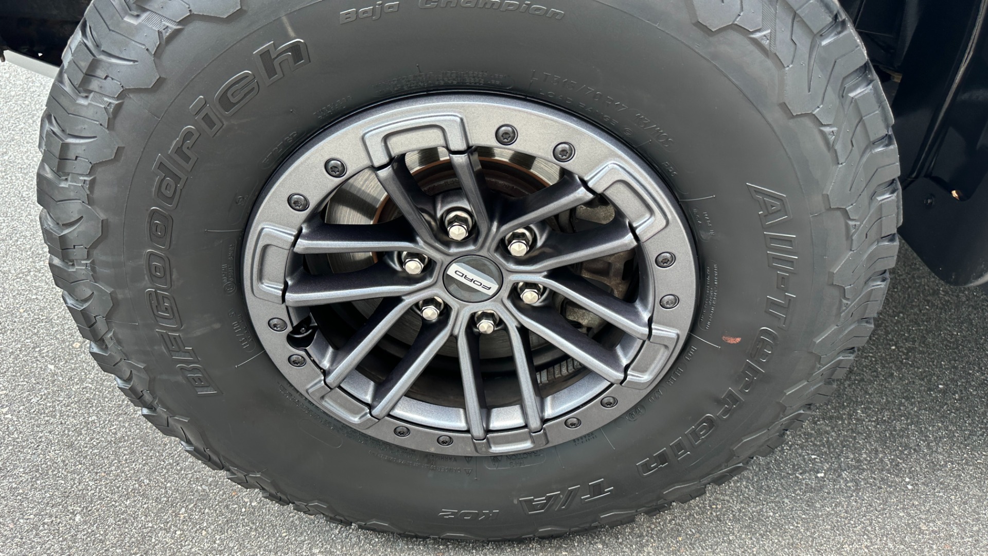 Used 2019 Ford F-150 RAPTOR / ECOBOOST / TECH PKG / PANORAMIC ROOF / BLOCK HEATER for sale Sold at Formula Imports in Charlotte NC 28227 57
