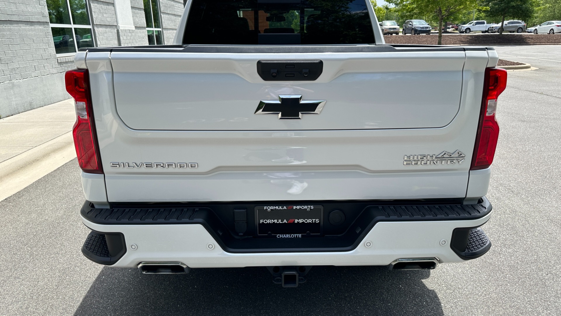 Used 2022 Chevrolet Silverado 1500 HIGH COUNTRY PREMIUM / PEARL PAINT / ADAPTIVE RIDE / MULTIFLEX TAIL GATE for sale Sold at Formula Imports in Charlotte NC 28227 42