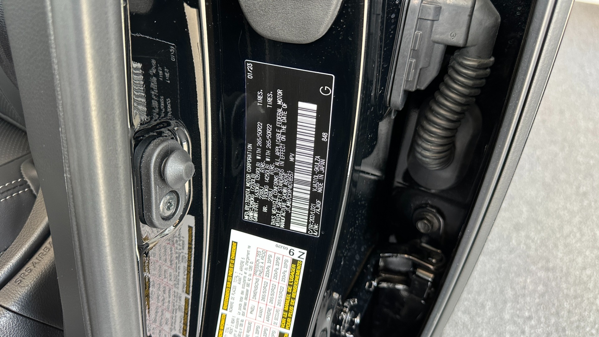 Used 2023 Lexus LX LX 600 F SPORT / MARK LEVINSON / HEIGHT CONTROL / CROSS BARS for sale $138,499 at Formula Imports in Charlotte NC 28227 16