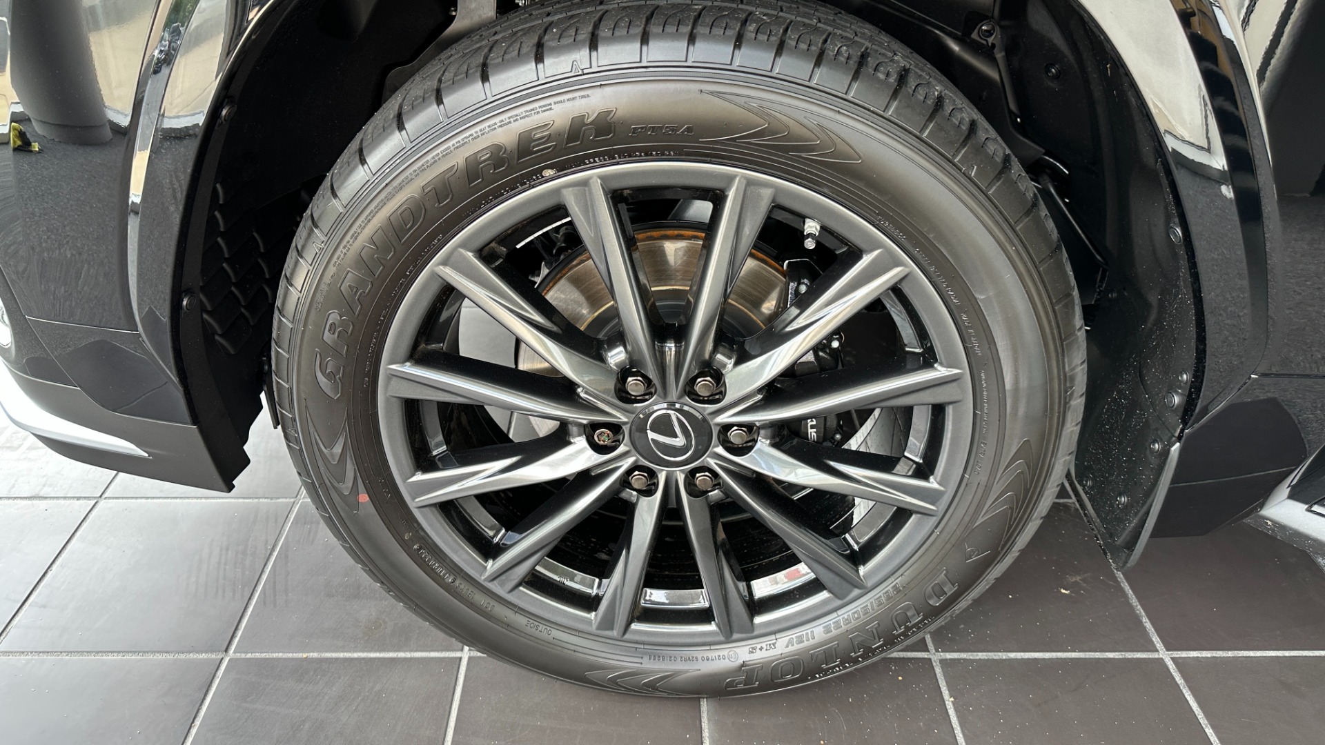 Used 2023 Lexus LX LX 600 F SPORT / MARK LEVINSON / HEIGHT CONTROL / CROSS BARS for sale Sold at Formula Imports in Charlotte NC 28227 57