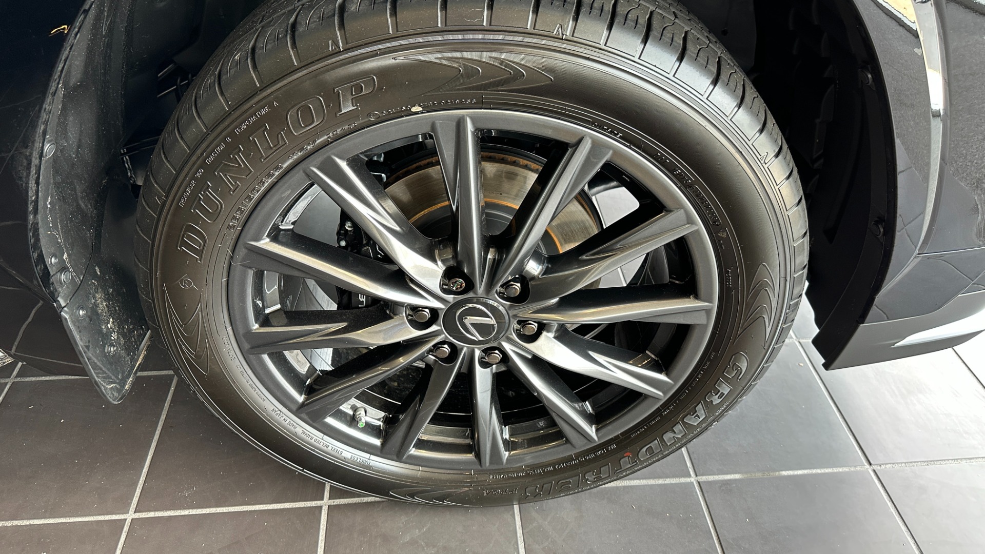 Used 2023 Lexus LX LX 600 F SPORT / MARK LEVINSON / HEIGHT CONTROL / CROSS BARS for sale Sold at Formula Imports in Charlotte NC 28227 60