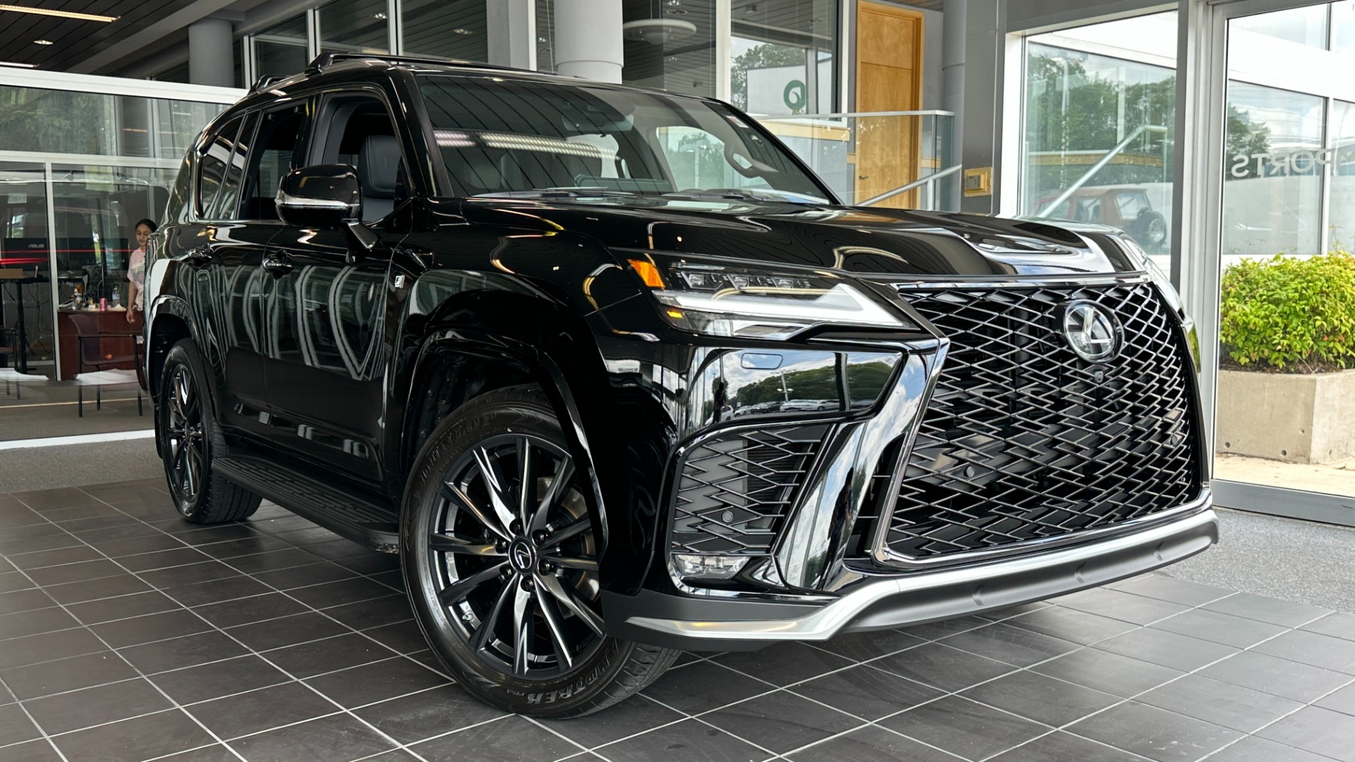 Used 2023 Lexus LX LX 600 F SPORT / MARK LEVINSON / HEIGHT CONTROL / CROSS BARS for sale $138,499 at Formula Imports in Charlotte NC 28227 7