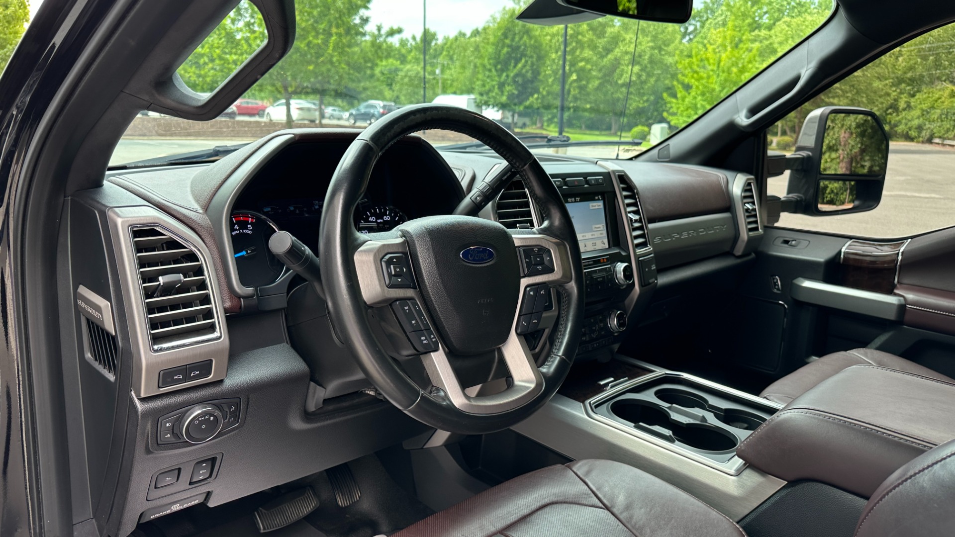 Used 2017 Ford Super Duty F-250 SRW PLATINUM / FABTECH LIFT / FUEL WHEELS / PANORAMIC ROOF / ROCK LIGHTS for sale Sold at Formula Imports in Charlotte NC 28227 10