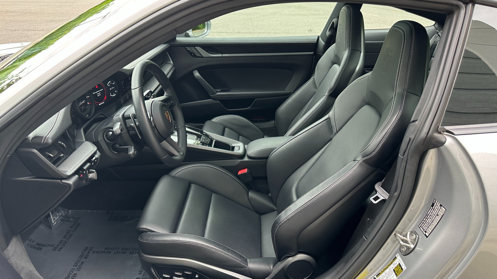 Used 2020 Porsche 911 CARRERA 4S / SPORT PACKAGE / PDLS+ LIGHTS / BOSE / SPORT EXHAUST for sale $144,995 at Formula Imports in Charlotte NC 28227 18