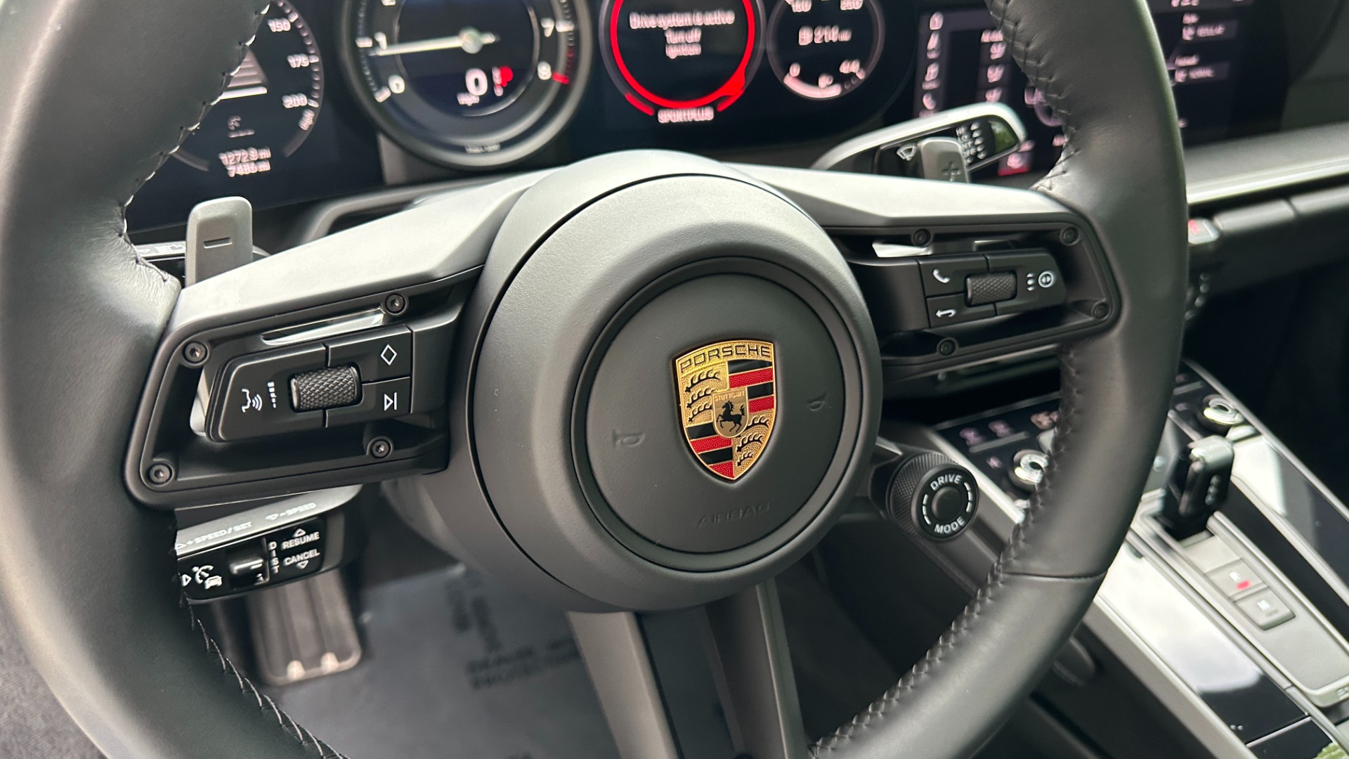 Used 2020 Porsche 911 CARRERA 4S / SPORT PACKAGE / PDLS+ LIGHTS / BOSE / SPORT EXHAUST for sale $144,995 at Formula Imports in Charlotte NC 28227 23