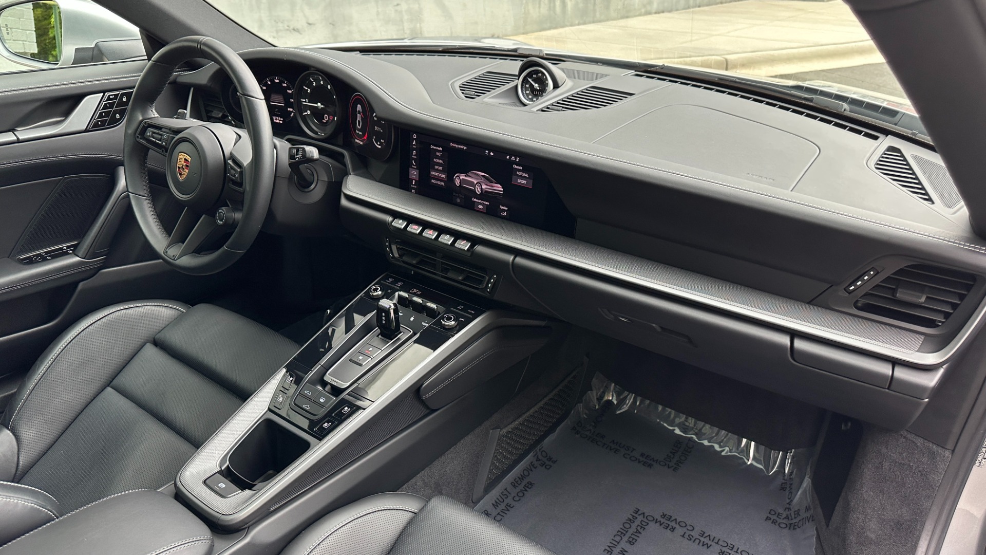 Used 2020 Porsche 911 CARRERA 4S / SPORT PACKAGE / PDLS+ LIGHTS / BOSE / SPORT EXHAUST for sale $144,995 at Formula Imports in Charlotte NC 28227 33